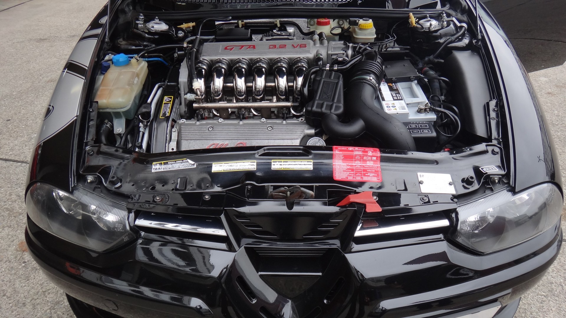 ALFA ROMEO 156 3.2 V6 GTA-image-12