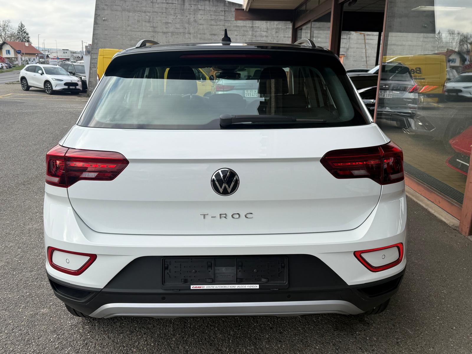 VW T-ROC 1.5 TSI Life DSG-image-4