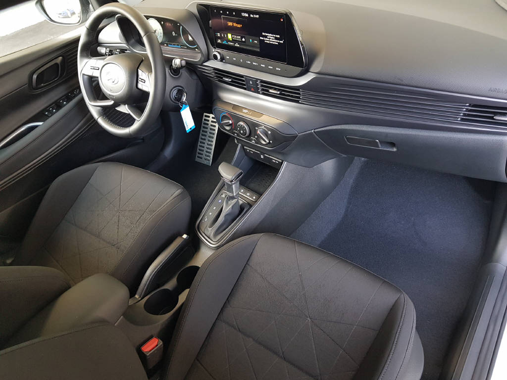 HYUNDAI Bayon 1.0 T-GDi Amplia-image-6