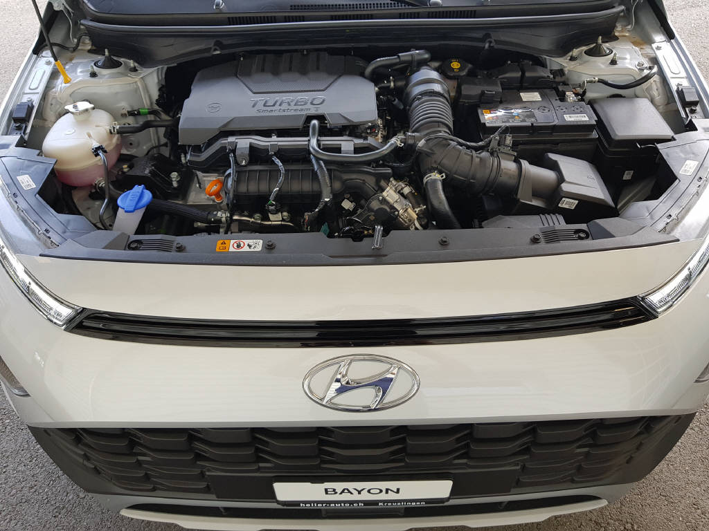 HYUNDAI Bayon 1.0 T-GDi Amplia-image-13
