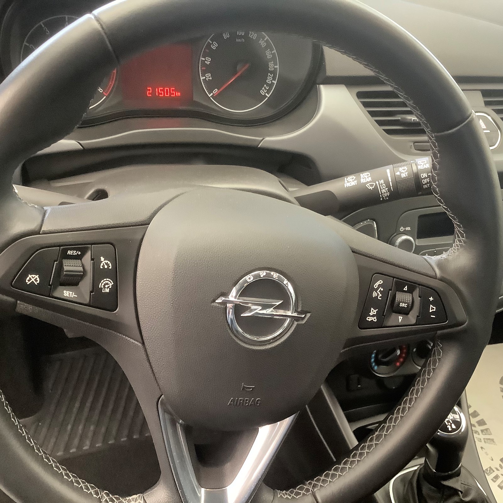 OPEL Corsa 1,2 Excite-image-11