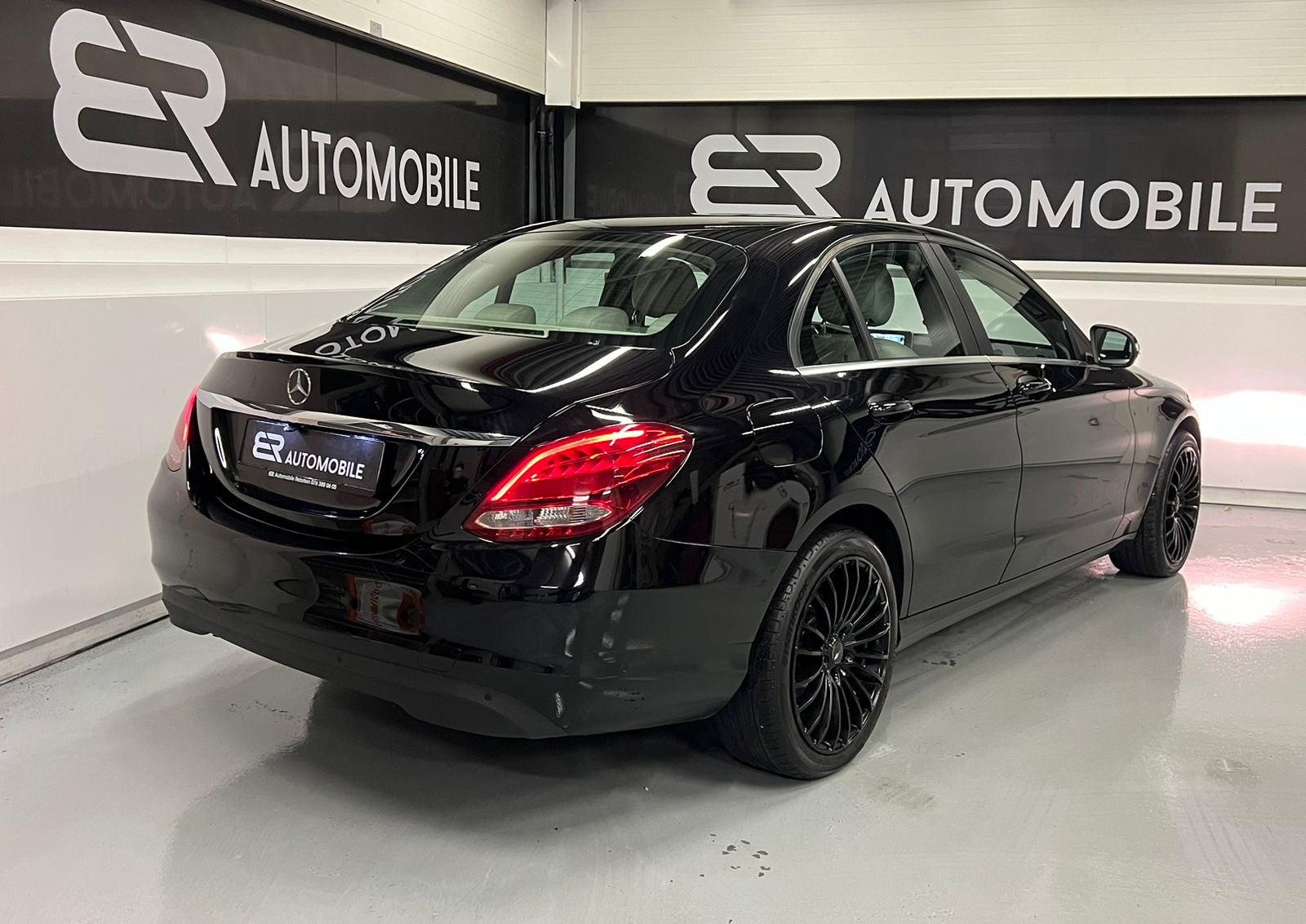 MERCEDES-BENZ C 250 7G-Tronic-image-5