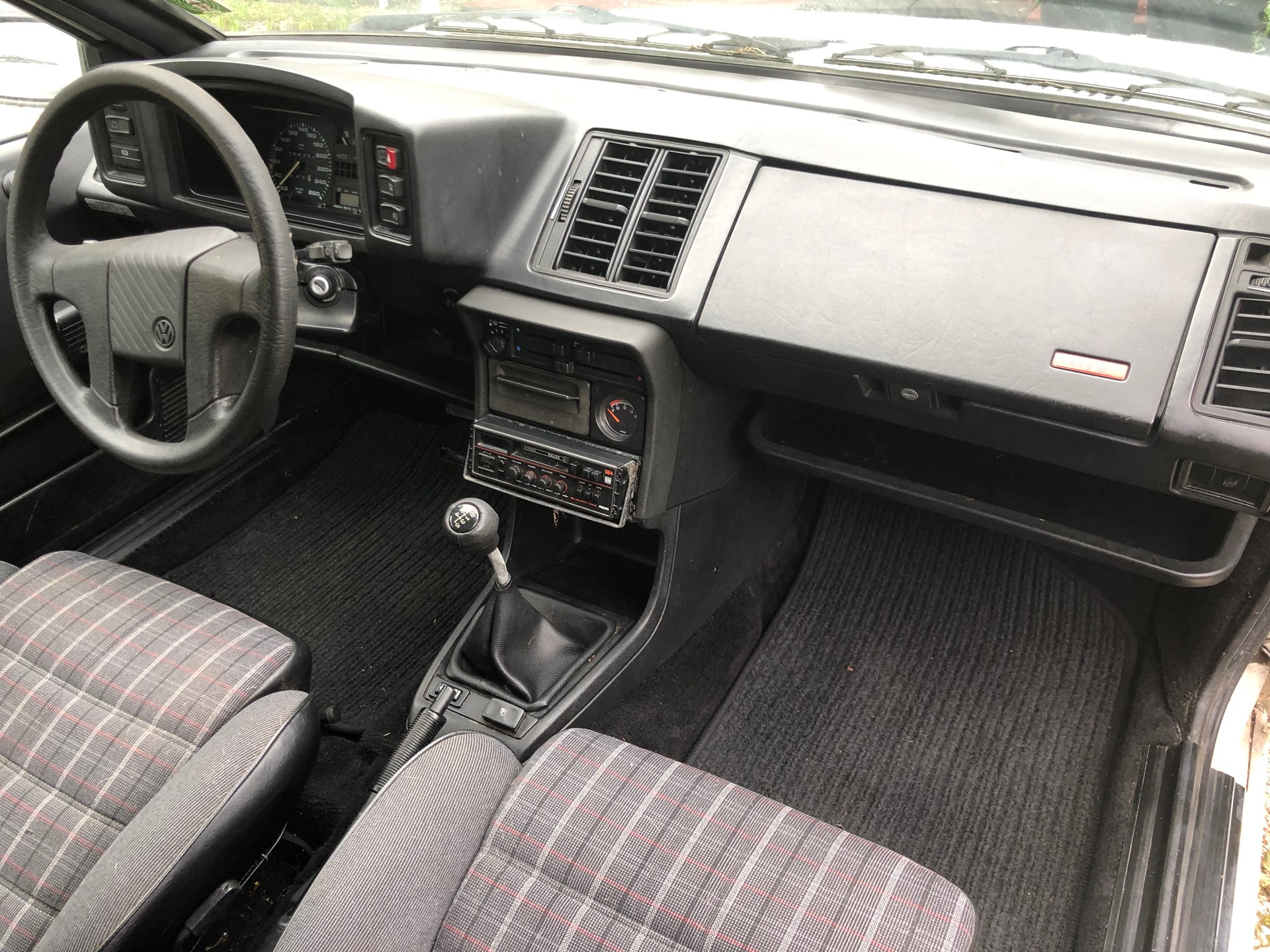 VW Scirocco 1800 GT 16V-image-10
