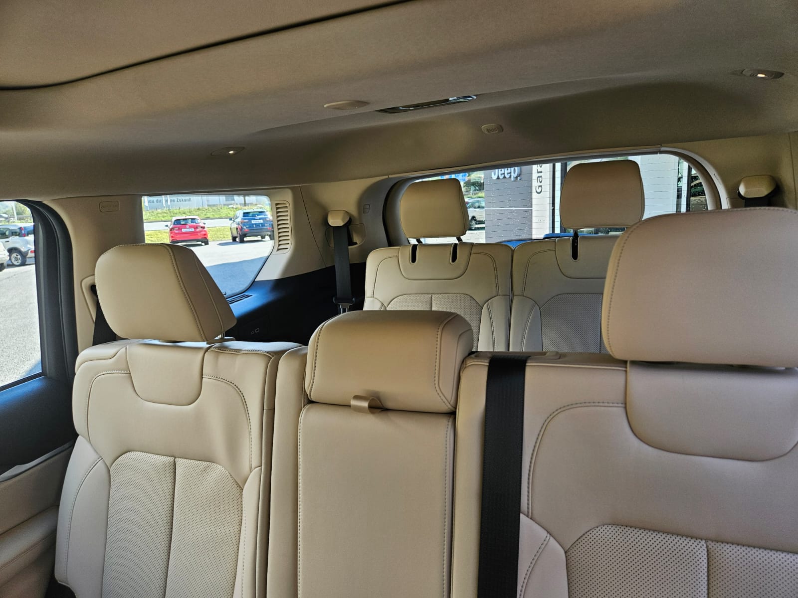 JEEP Grand Cherokee Limited L-image-7