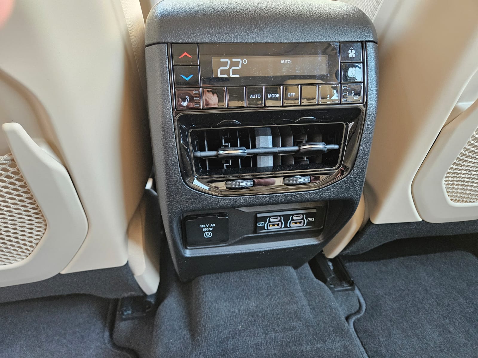 JEEP Grand Cherokee Limited L-image-10