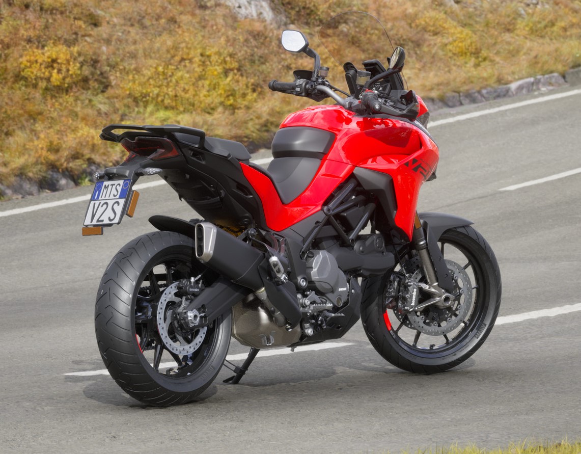DUCATI Multistrada V2 S Touring-showroom-element-3