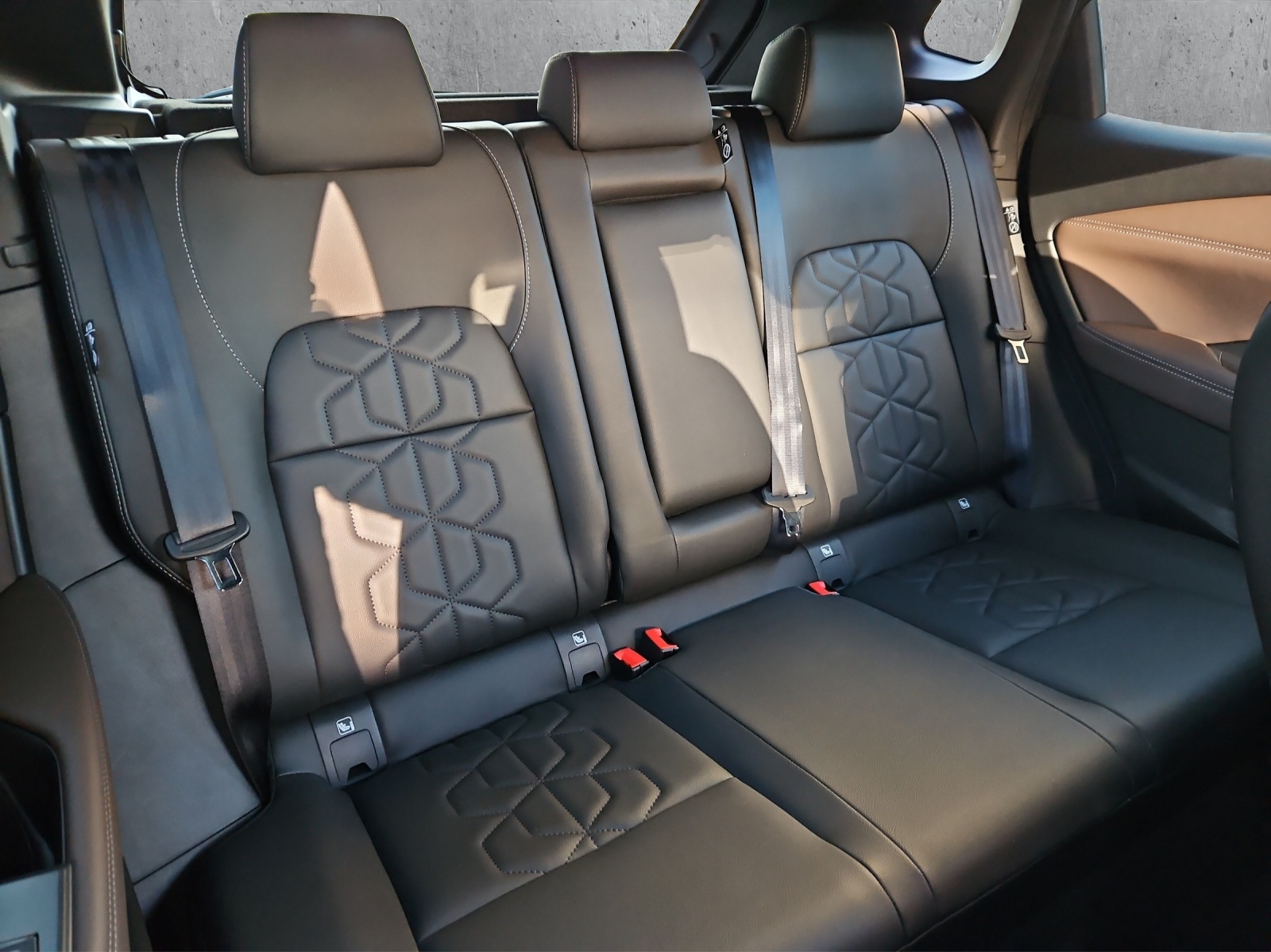 NISSAN Qashqai 1.3 DIG-T 158 Tekna 4x4-image-12