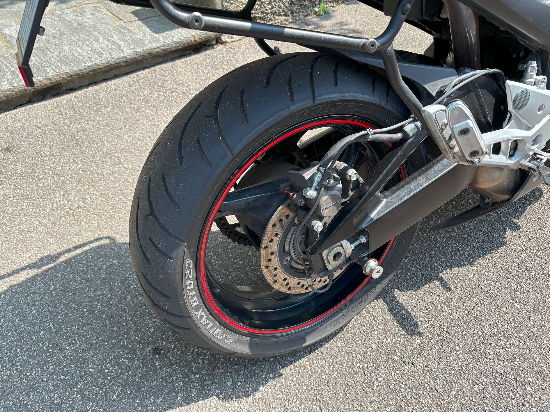 SUZUKI GSR 600 ABS L0-image-4