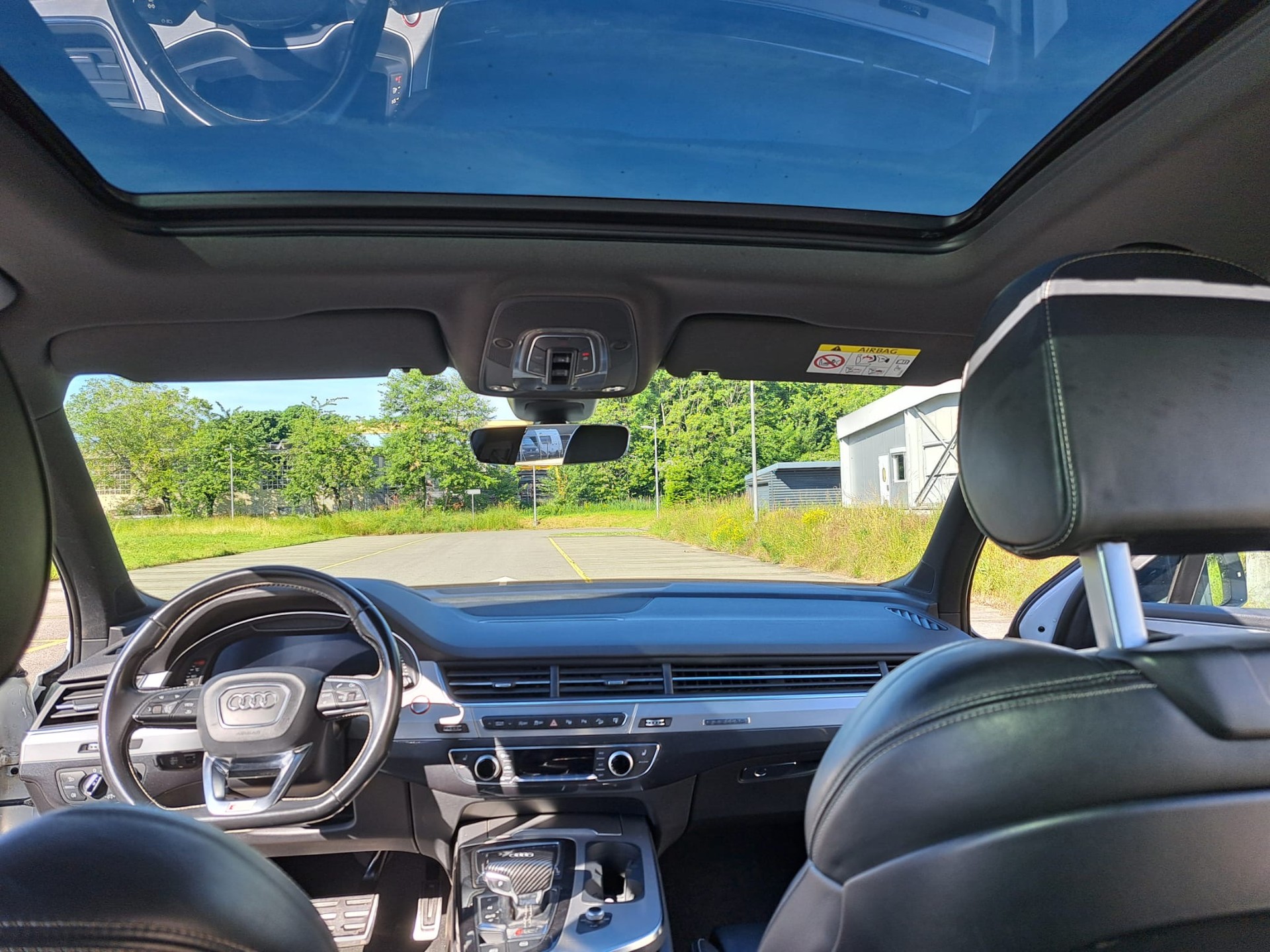 AUDI SQ7 4.0 TDI quattro tiptronic-image-2