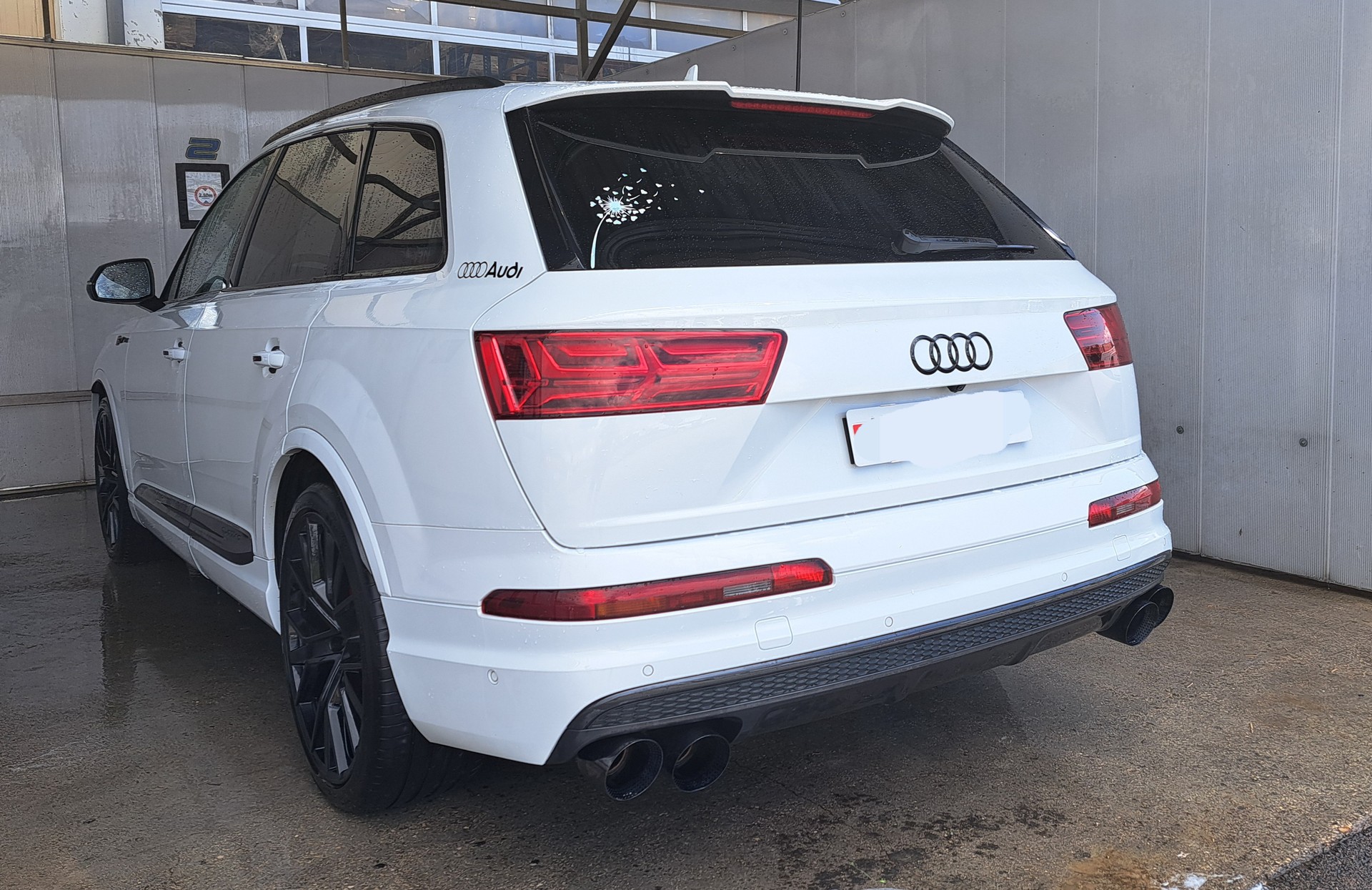 AUDI SQ7 4.0 TDI quattro tiptronic-image-4