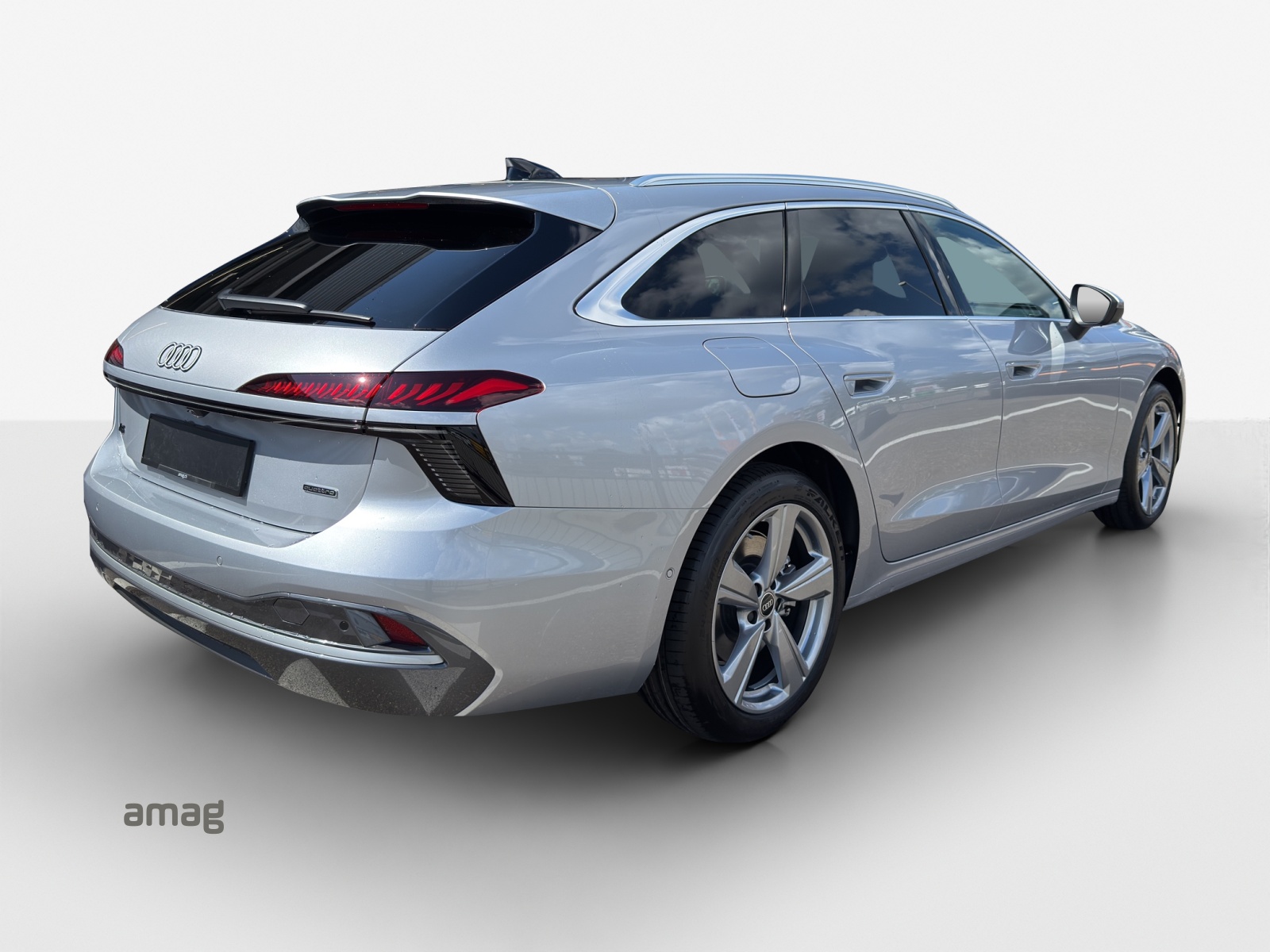 AUDI A6 Avant TDI quattro 150 kW S tronic-image-4