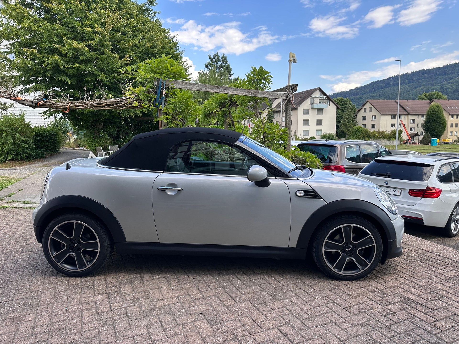 MINI Cooper Roadster-image-5
