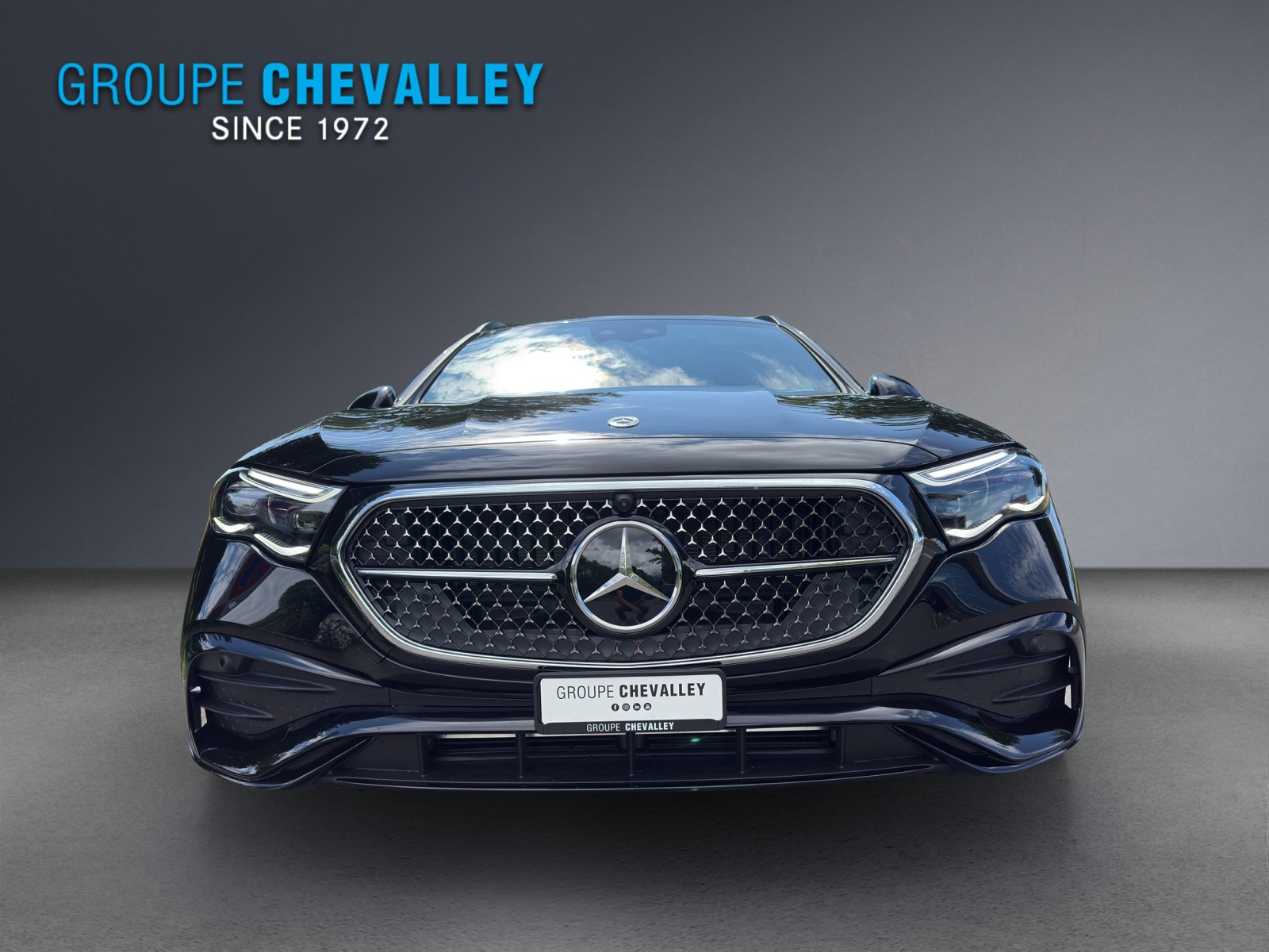 MERCEDES-BENZ E 220 d T 4Matic 9G-Tronic-image-1