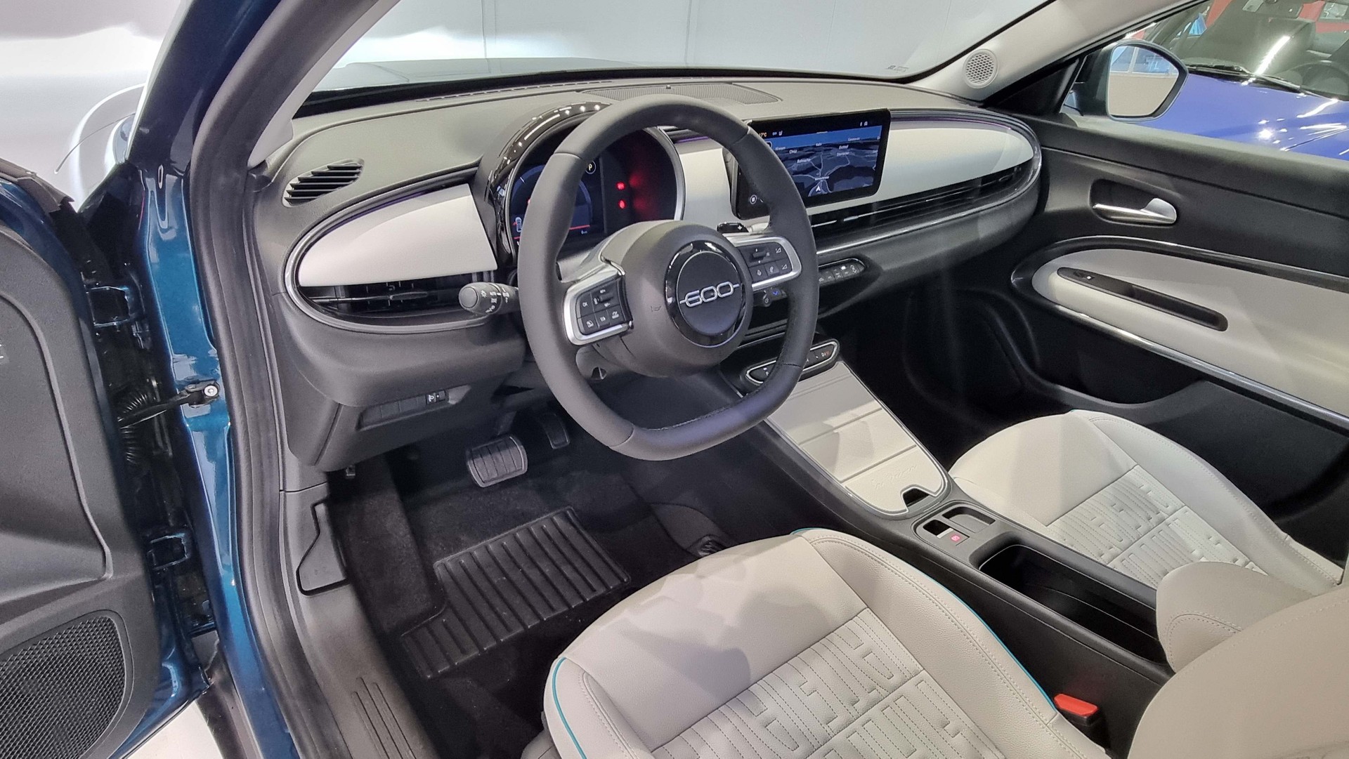 FIAT 600 1.2 Hybrid 145 La Prima-image-13