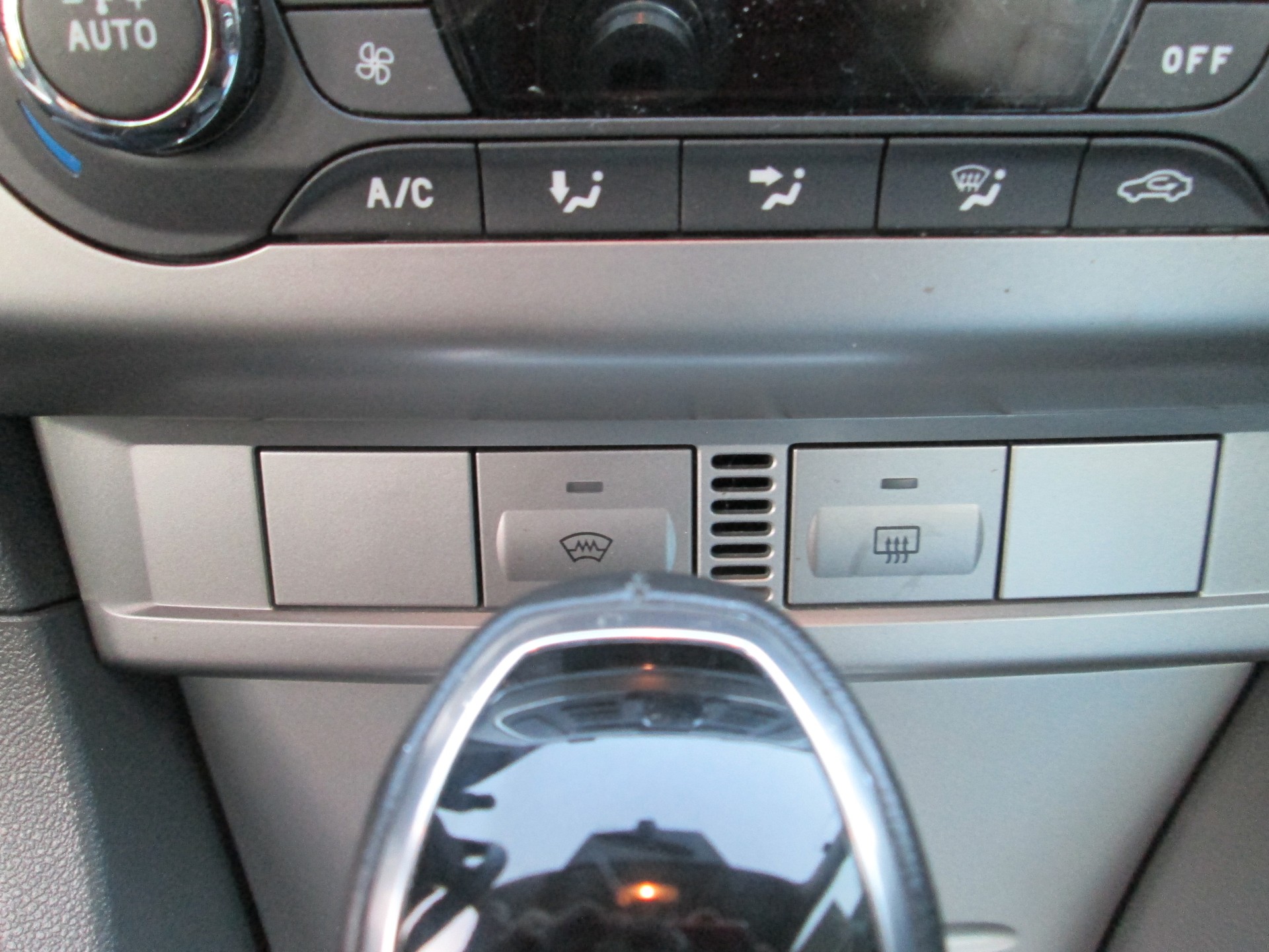 FORD Focus 2.0 TDCi Titanium PowerShift-image-11