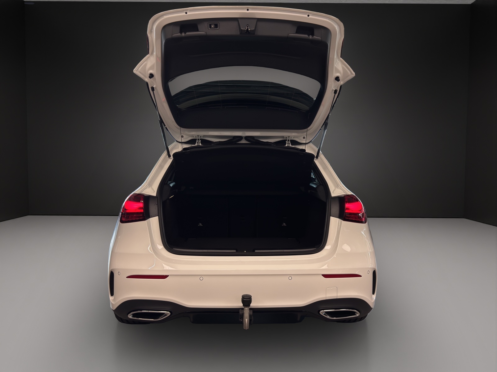MERCEDES-BENZ A 250 4Matic 8G-DCT AMG Line-image-6