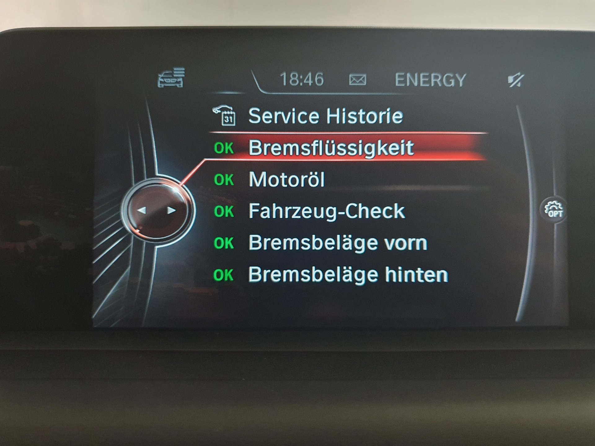BMW 118i Sport Line Steptronic-image-4