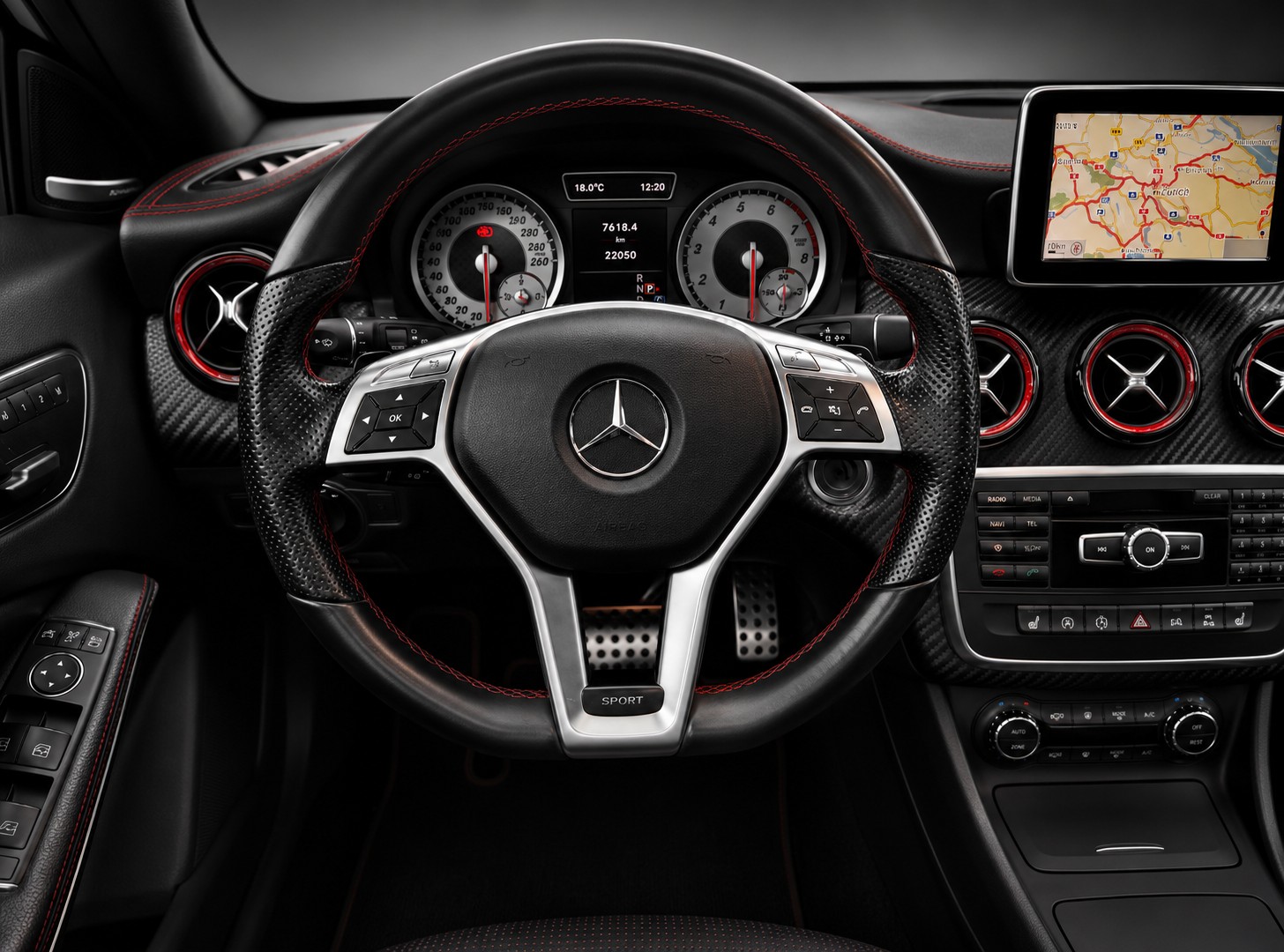 MERCEDES-BENZ A 250 Sport 7G-DCT-image-14