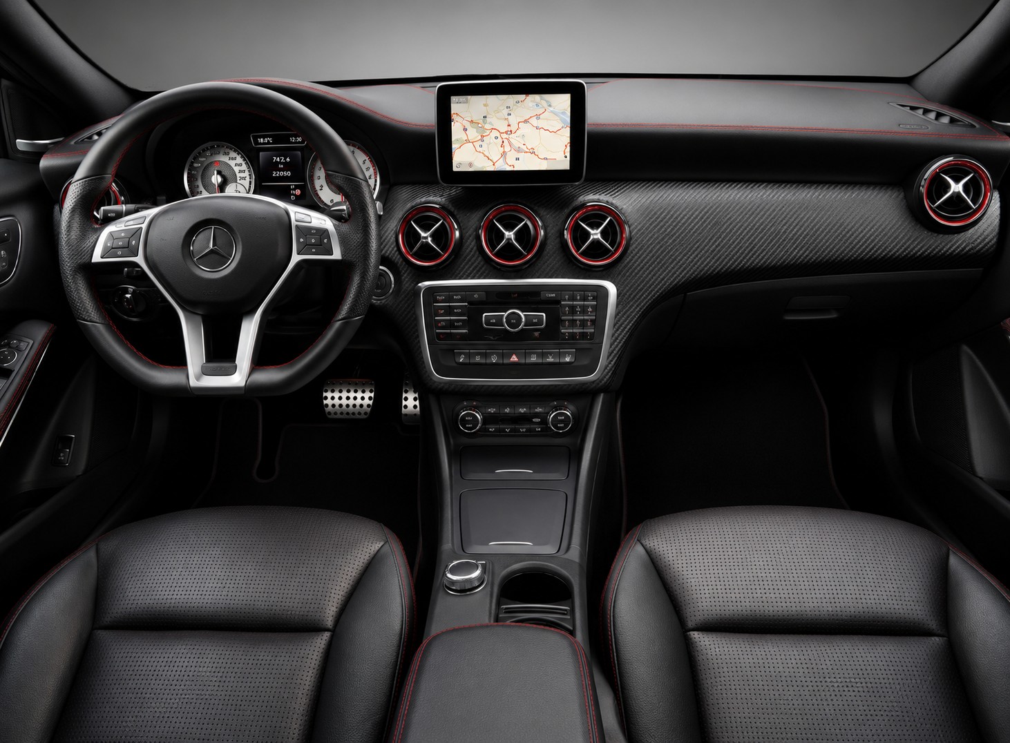 MERCEDES-BENZ A 250 Sport 7G-DCT-image-13