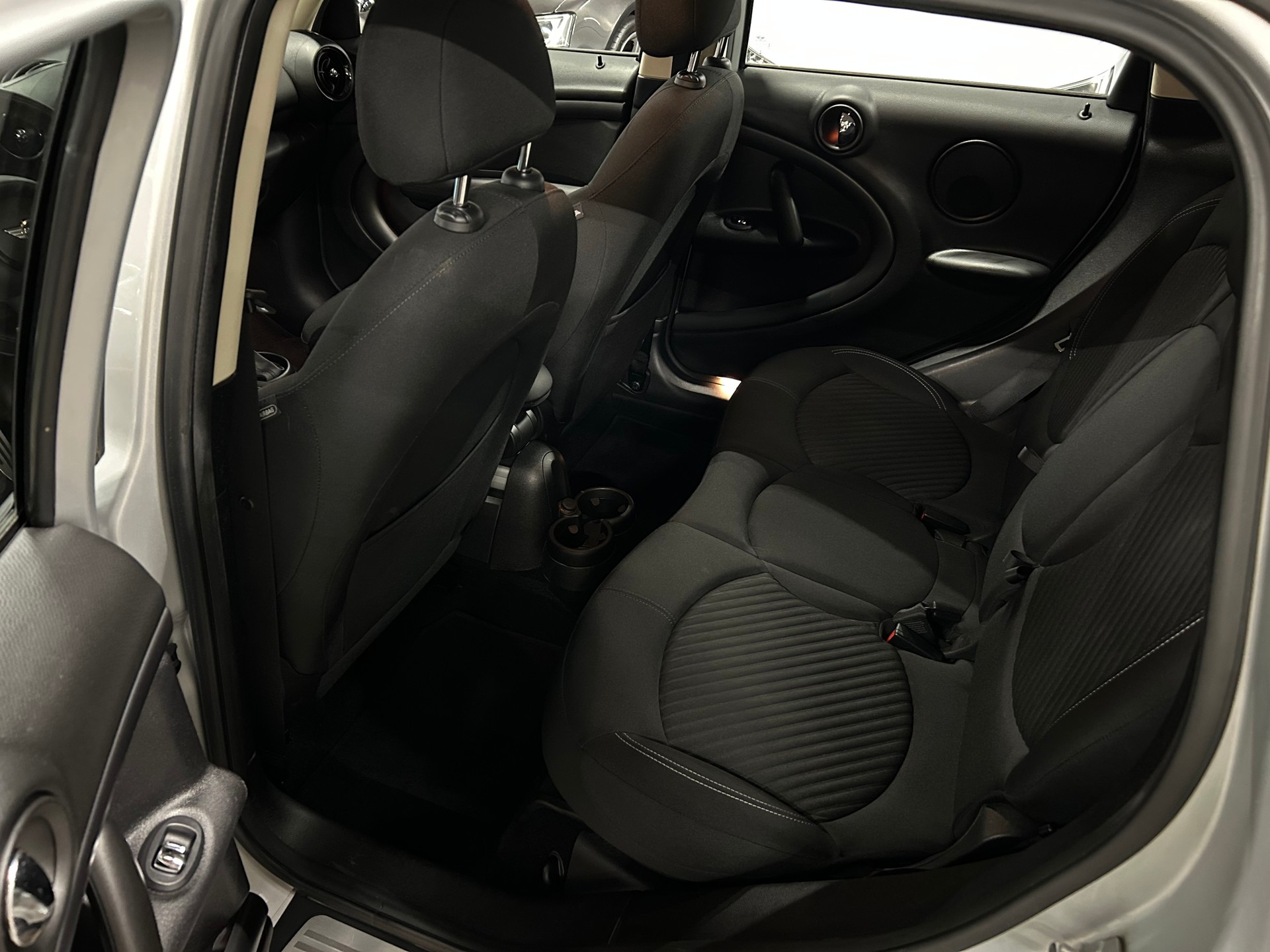MINI Countryman Cooper SD FWD Steptronic-image-15