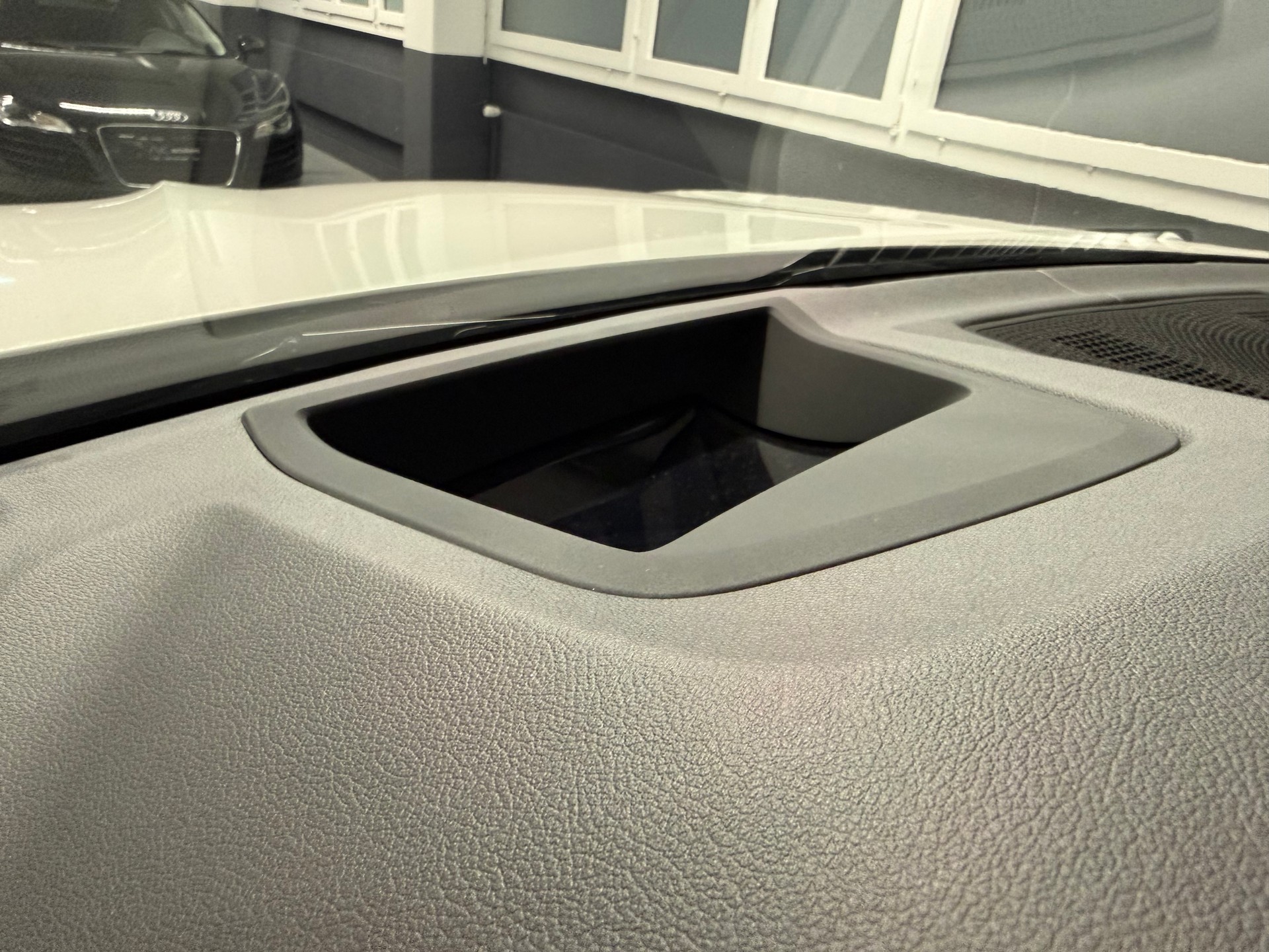BMW X6 xDrive 48V 30d M Sport Steptronic-image-11