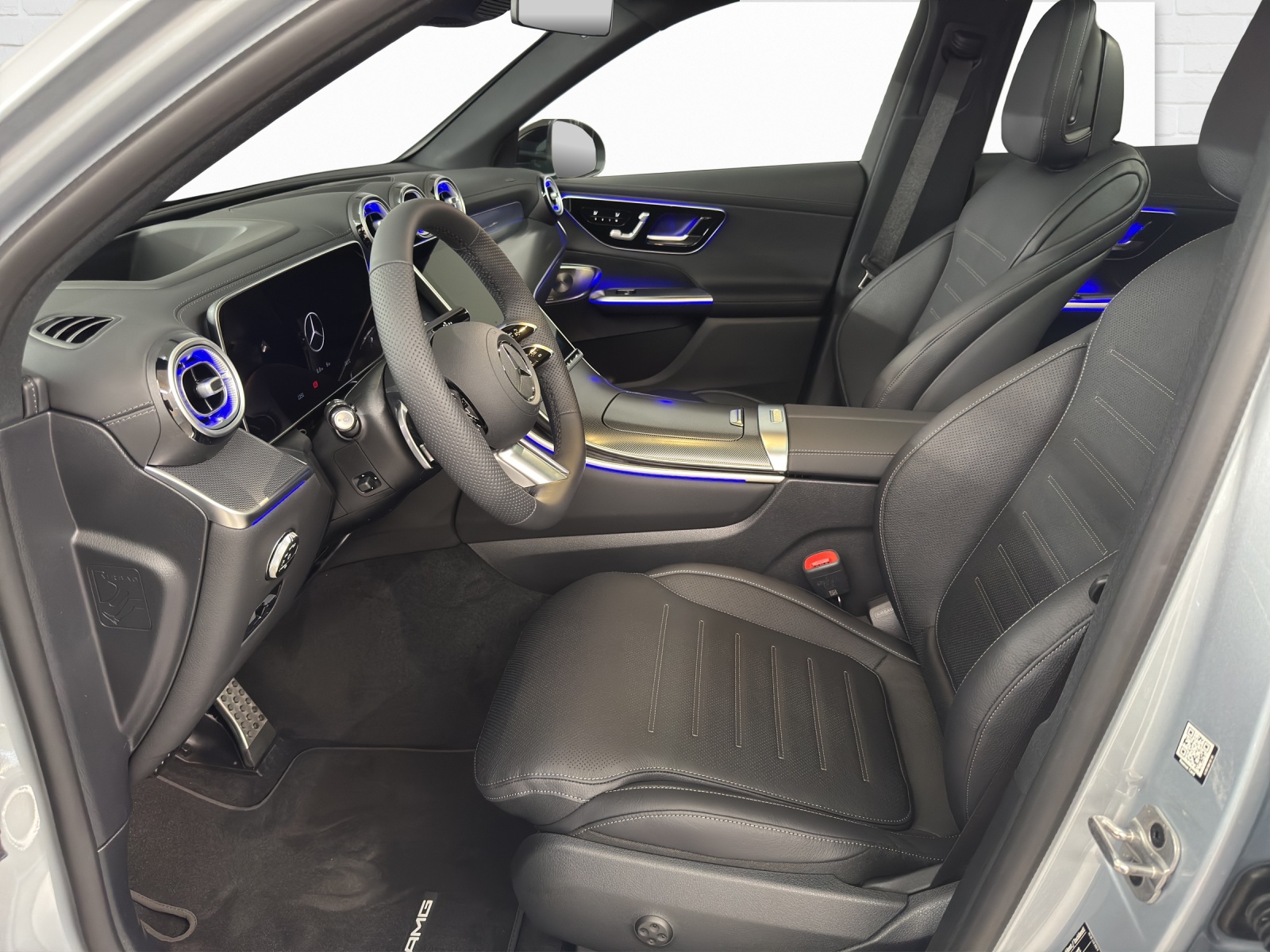 MERCEDES-BENZ GLC 200 AMG Line 4Matic-image-6