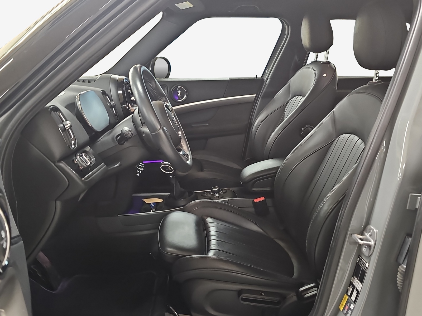 MINI Countryman Cooper SE Trafalgar ALL4 PHEV Steptronic-image-8