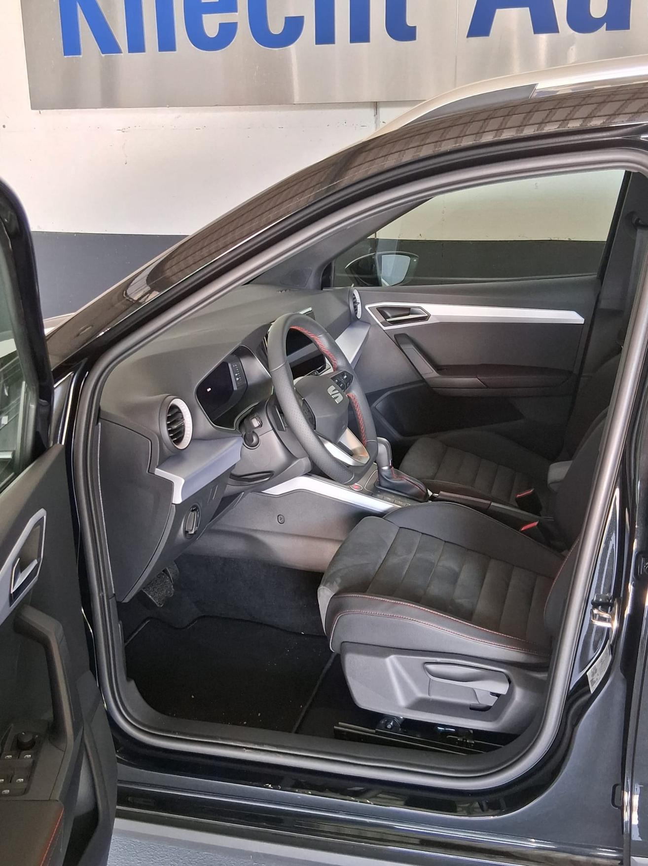 SEAT Arona 1.5 TSI FR DSG-image-7
