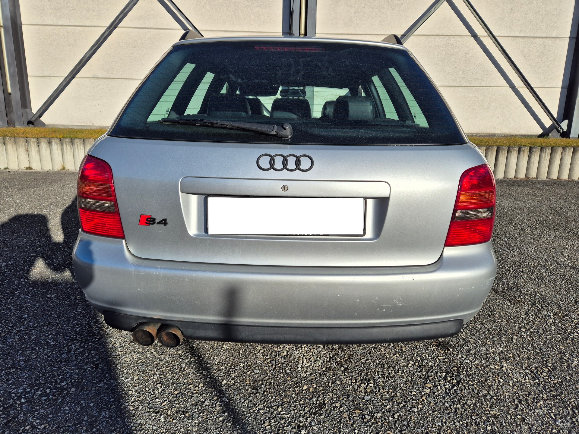 AUDI S4 Avant quattro-image-4