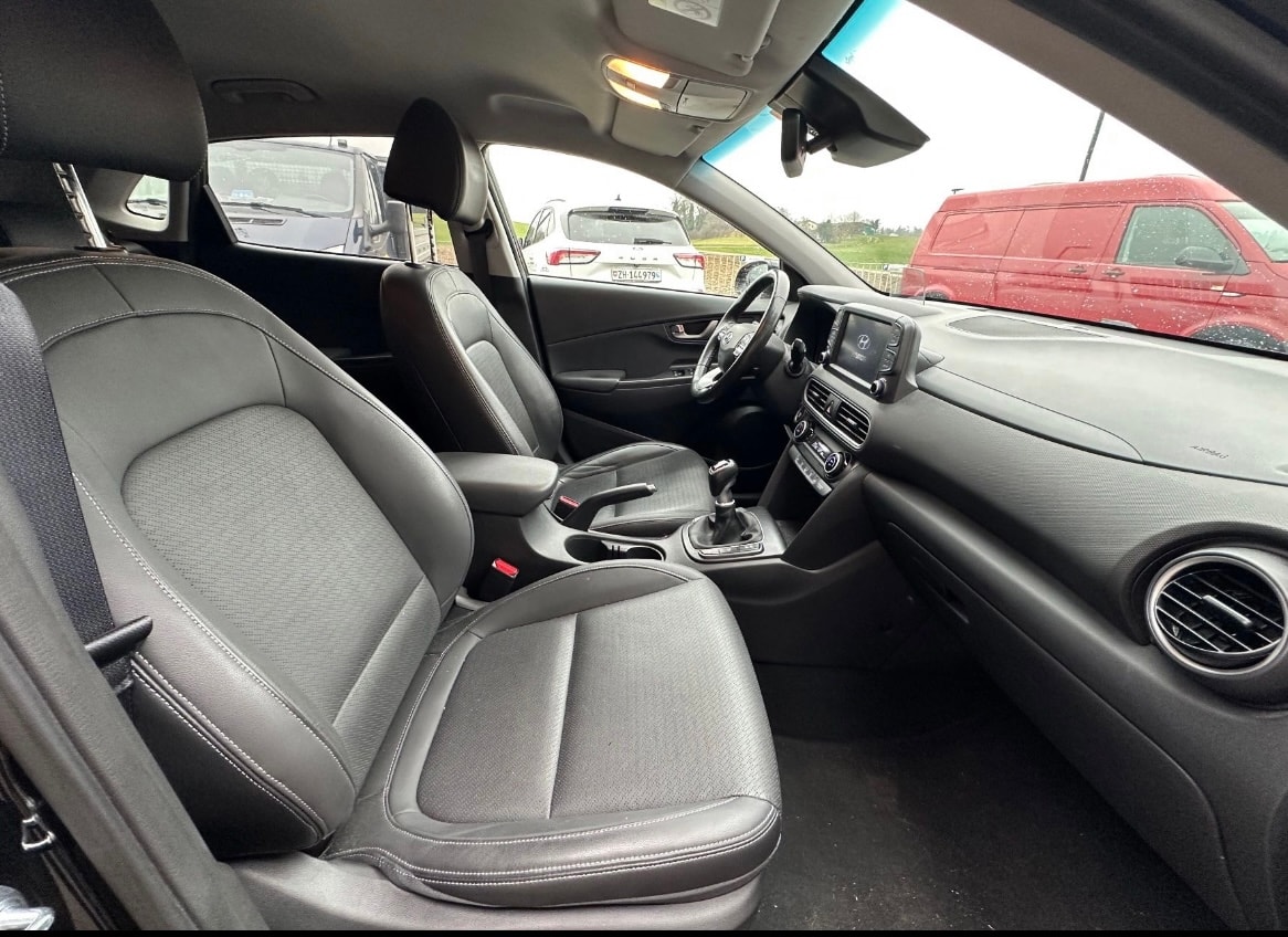 HYUNDAI Kona 1.0 T-GDi Launch Plus 2WD-image-4