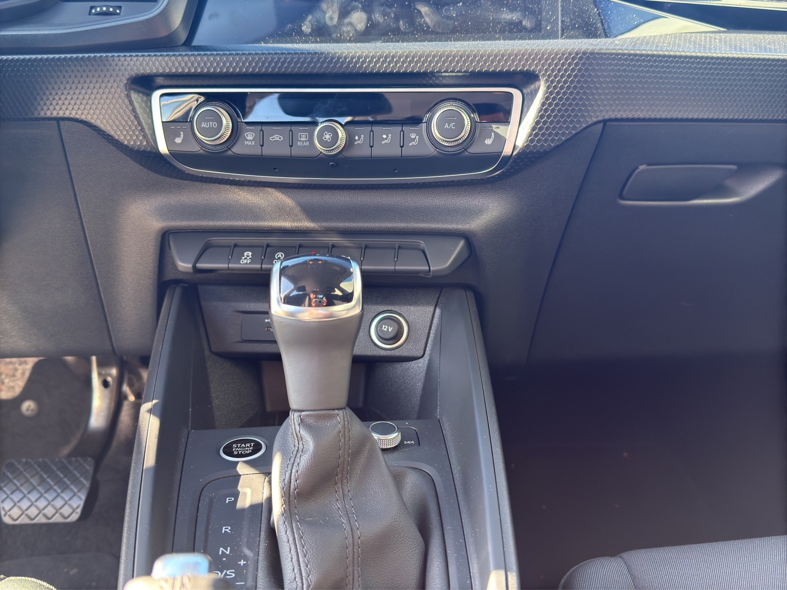 AUDI A1 Sportback 30 TFSI Attraction S-tronic-image-10