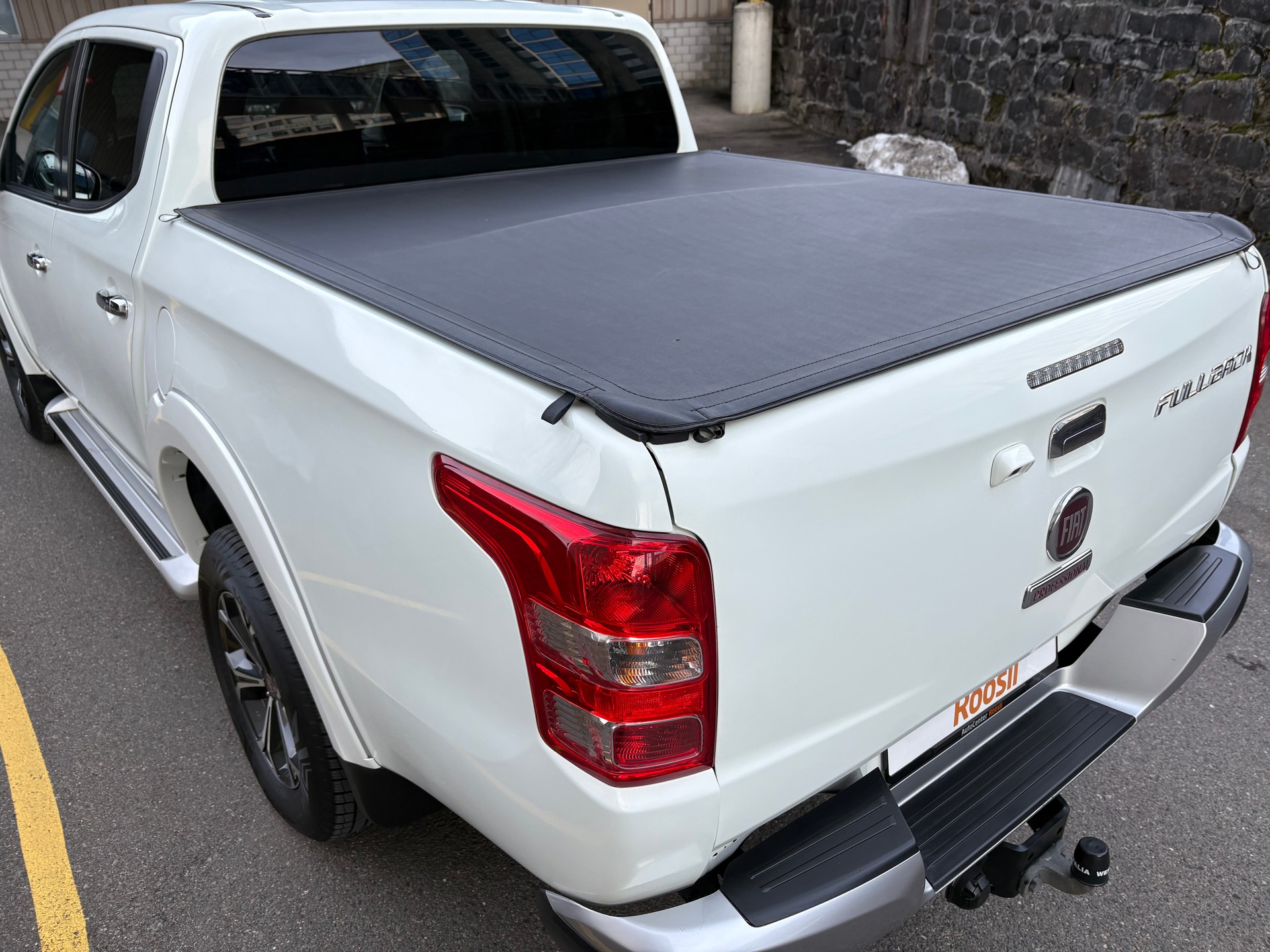 FIAT Fullback LX 2.4 MJ DC Swiss 4WD-image-8