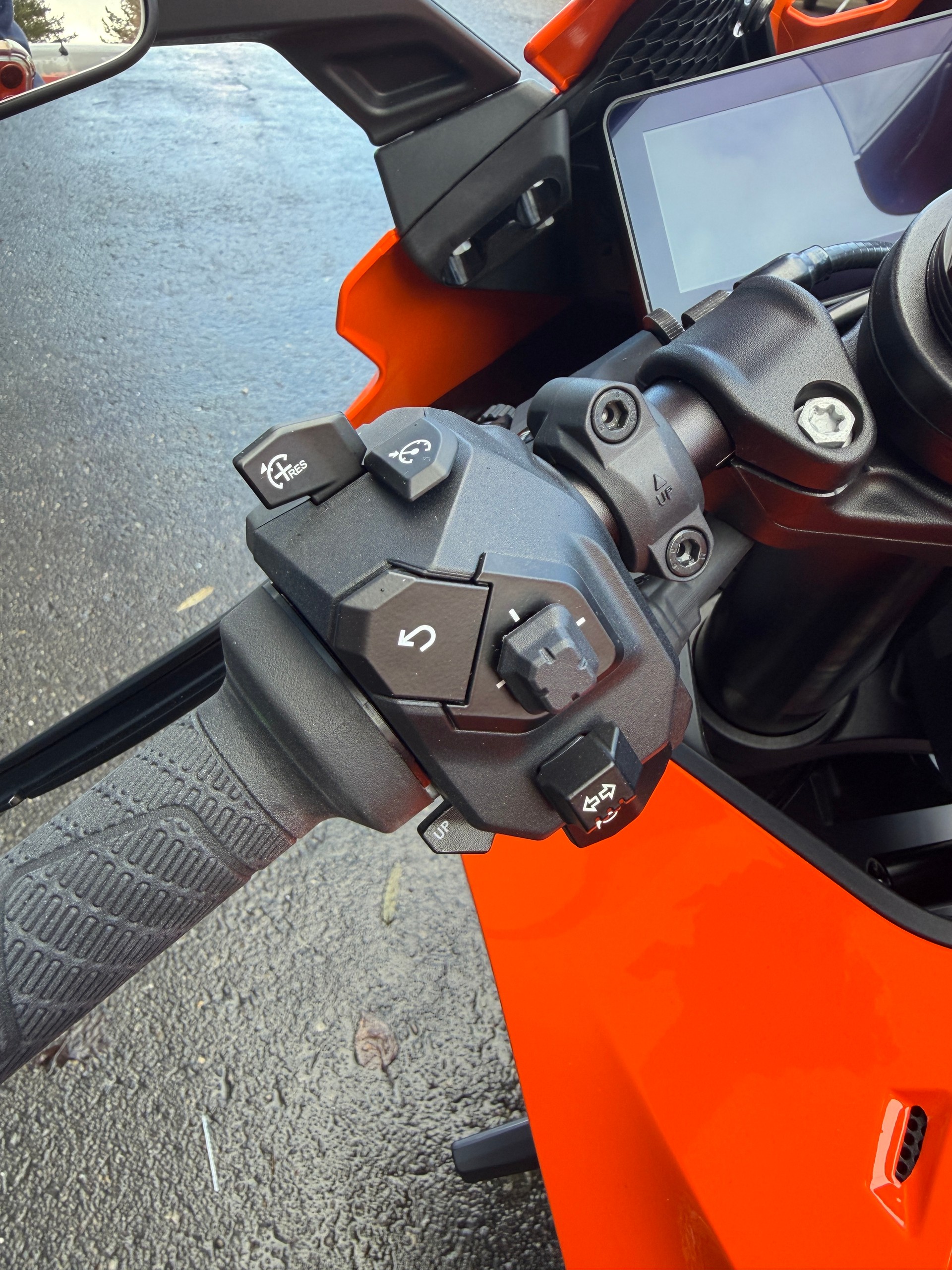 KTM RC 990 R-image-8