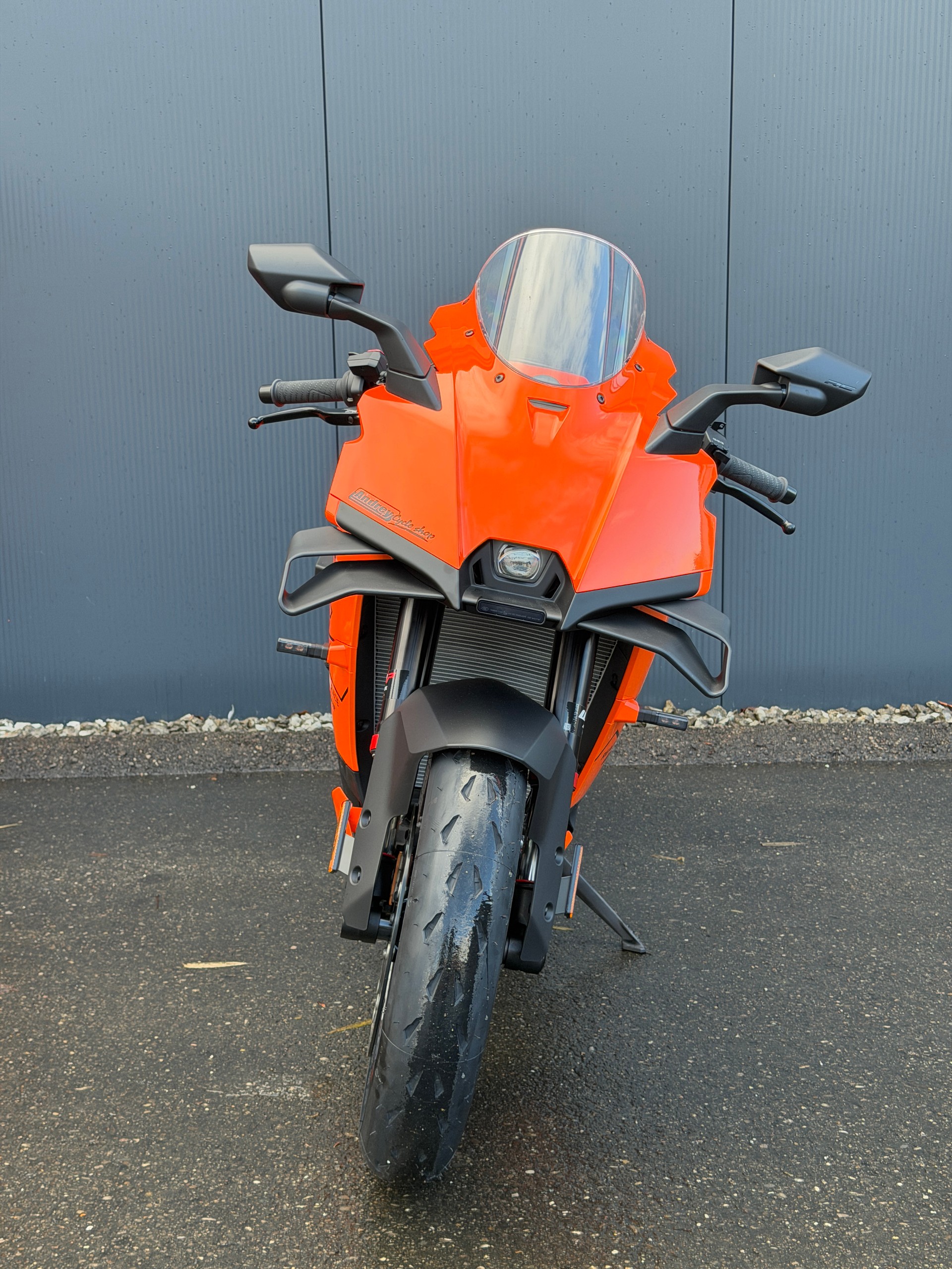 KTM RC 990 R-showroom-element-3