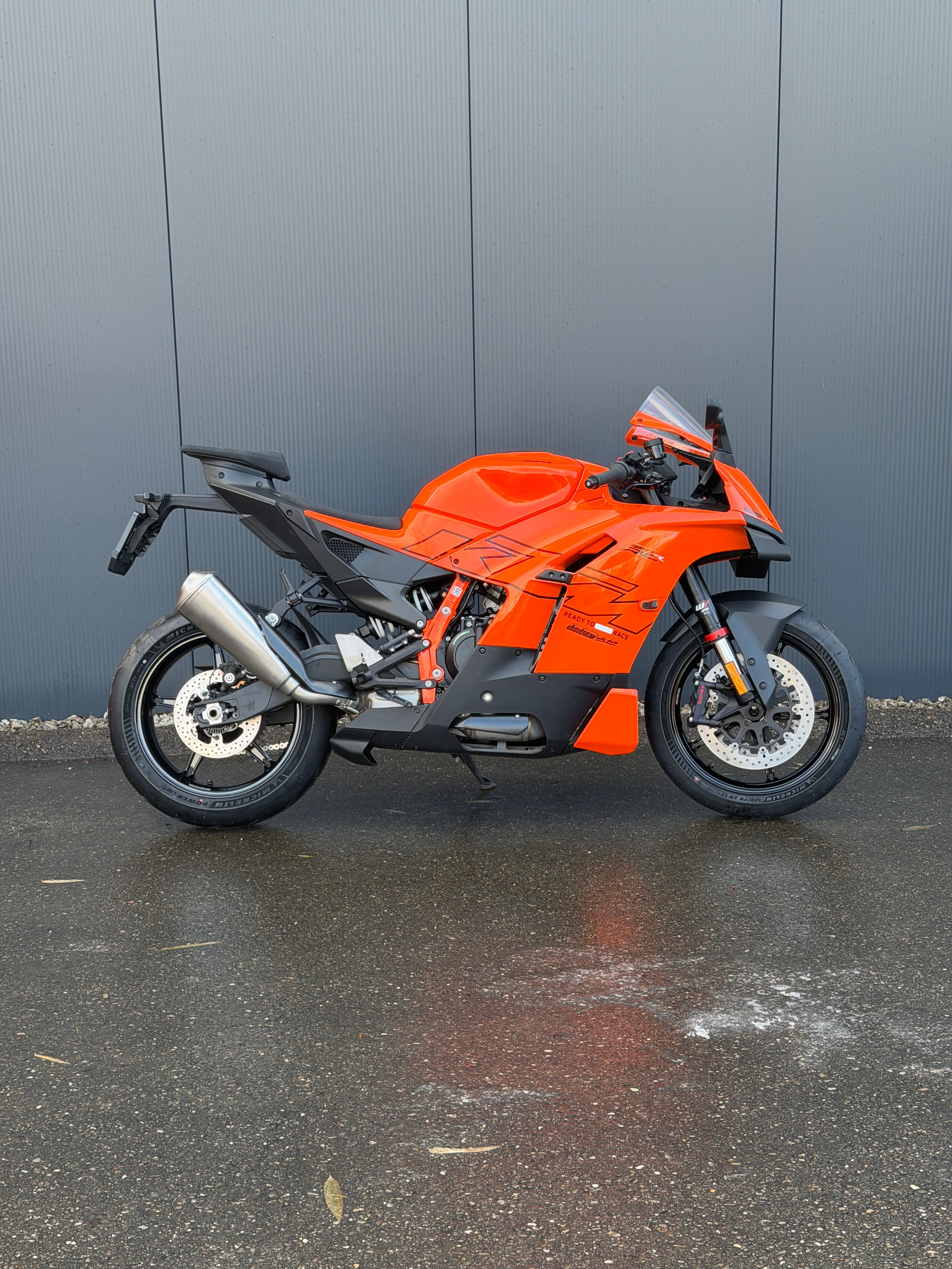 KTM RC 990 R-showroom-element-2