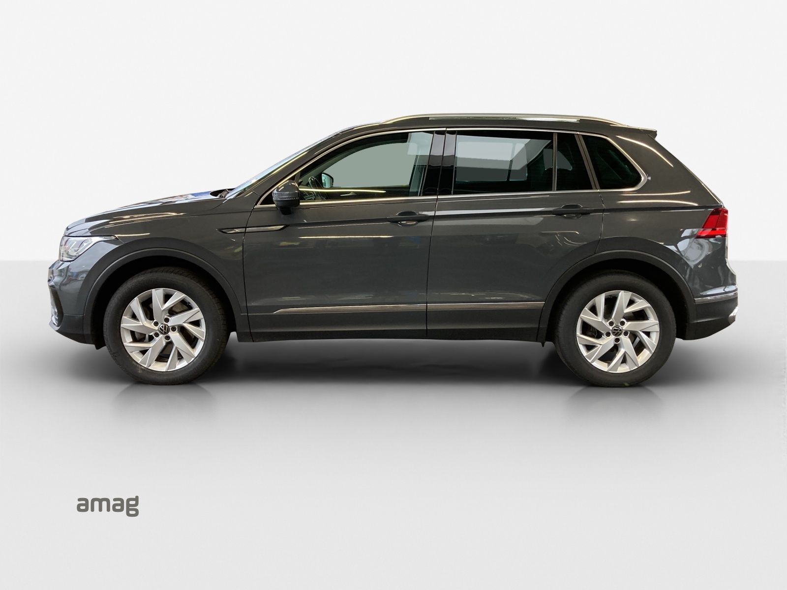 VW Tiguan 2.0 TDI SCR Elegance 4Motion DSG-image-1