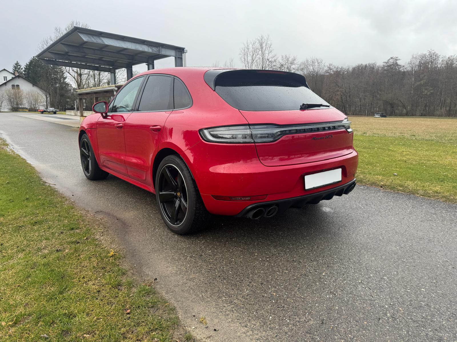 PORSCHE Macan GTS PDK Porsche Approved 9/27-image-1