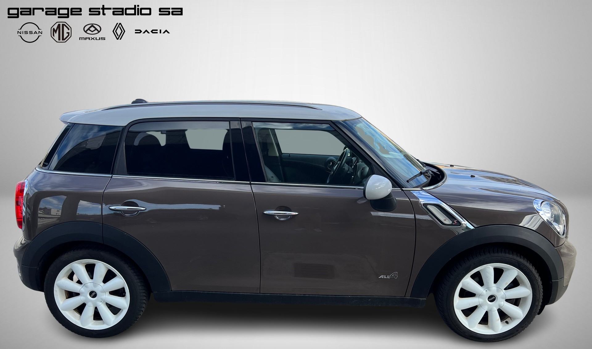 MINI Countryman Cooper S ALL4-image-3