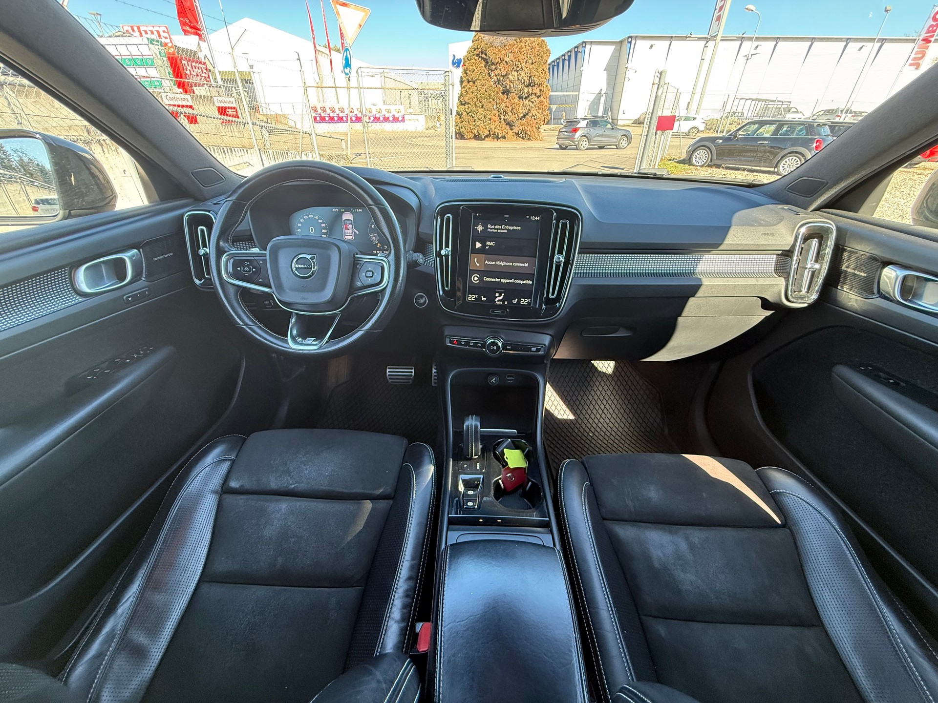 VOLVO XC40 T5 AWD R-Design Geartronic-image-7