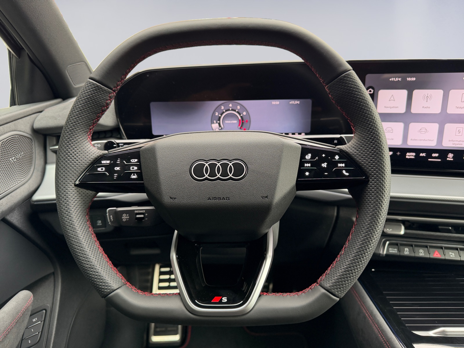 AUDI Q3 Sportback 110 kW TFSI S tronic-image-9