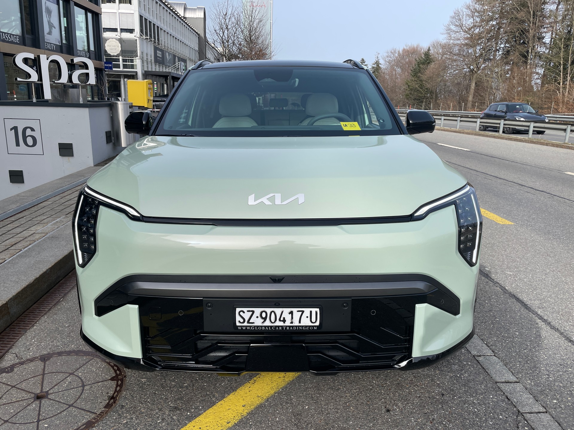 KIA EV3 81,4 kWh GT-Line mit GT-Line Pack und Panoramadach! V2L Funktion-image-1