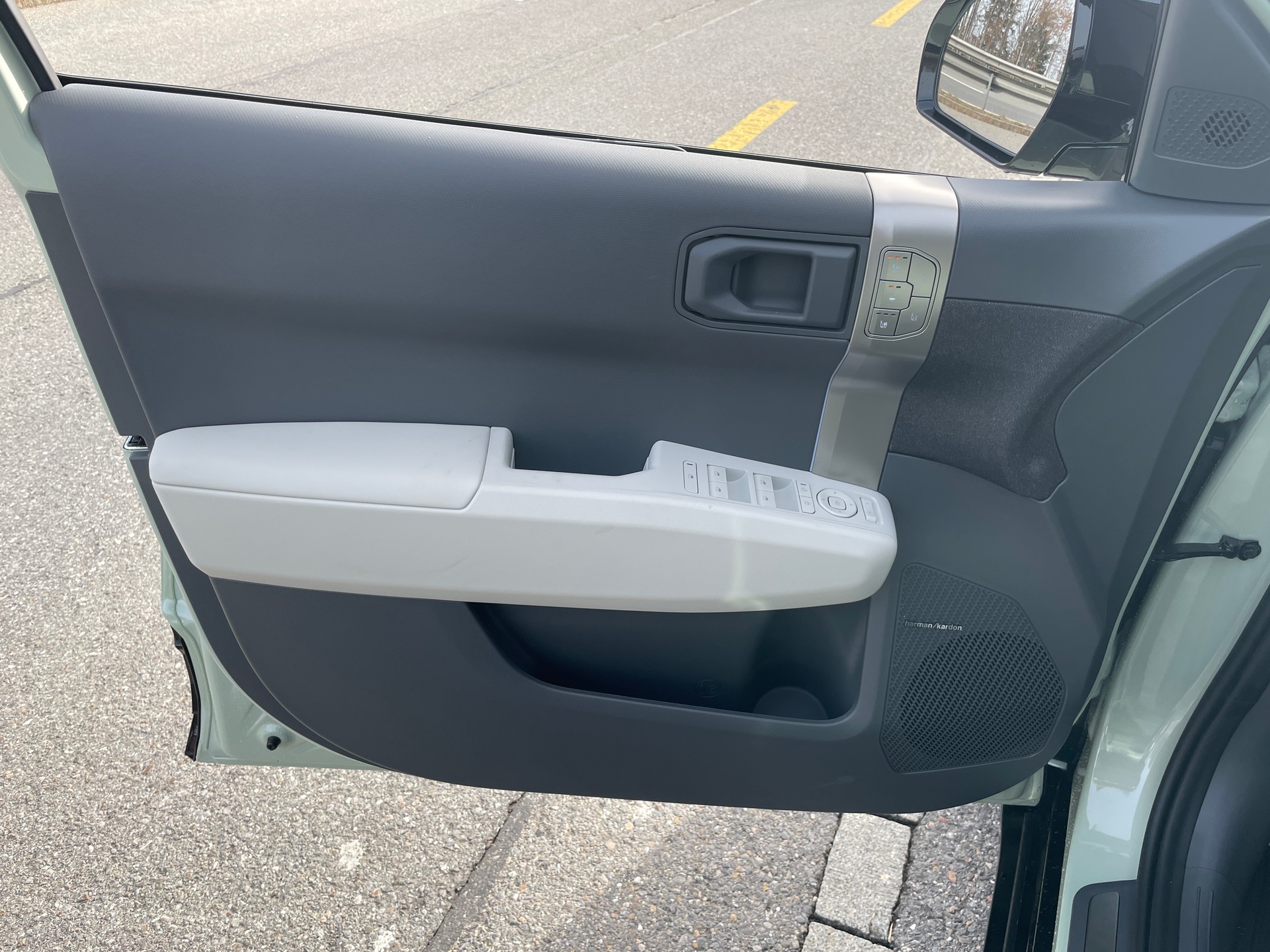 KIA EV3 81,4 kWh GT-Line mit GT-Line Pack und Panoramadach! V2L Funktion-image-13