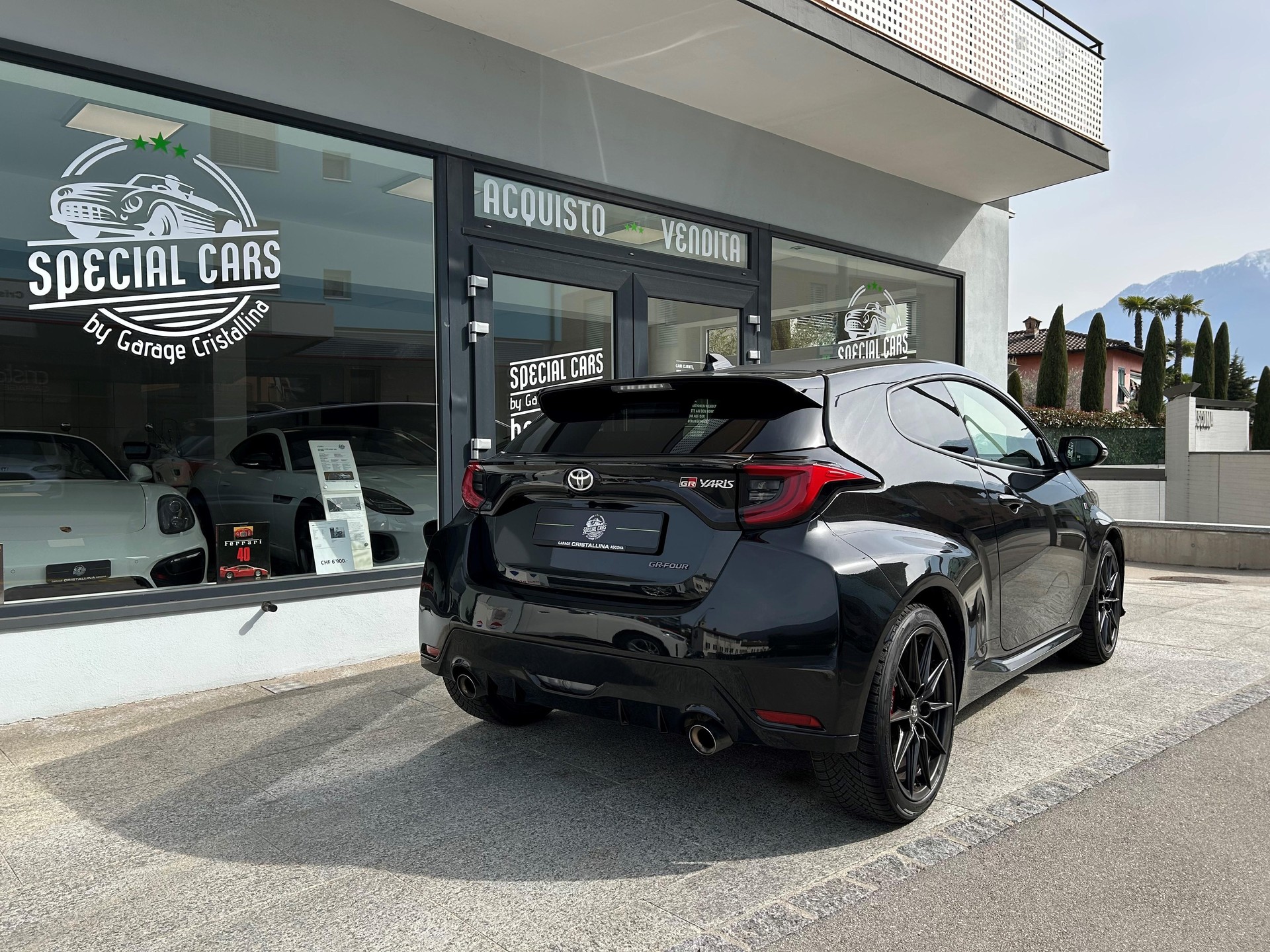 TOYOTA GR Yaris 1.6 Turbo Sport 4x4-image-4