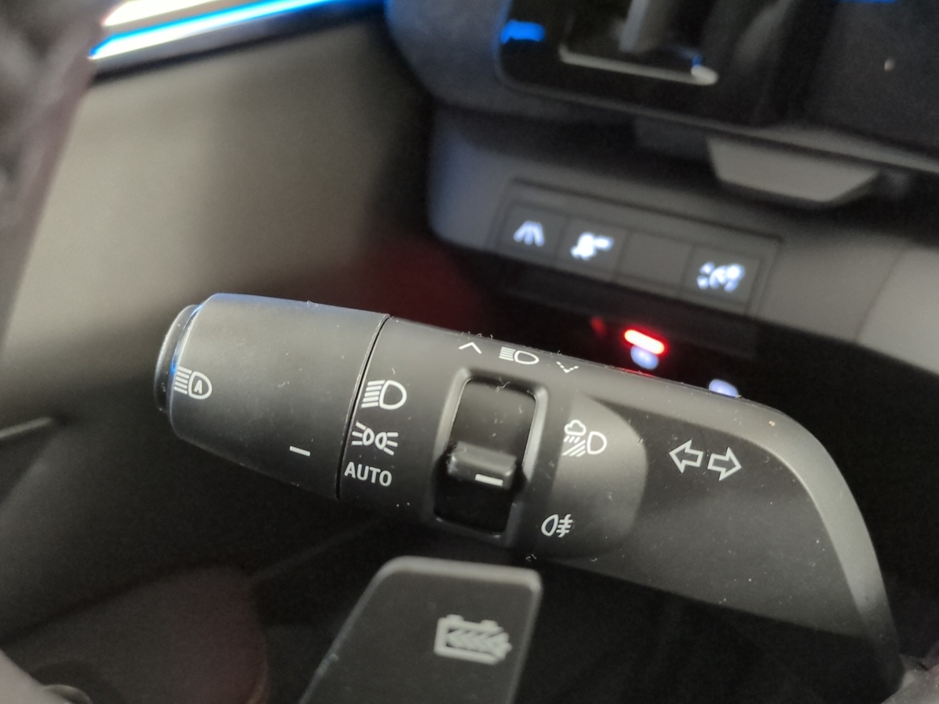 RENAULT Mégane E-TECH EV60 Techno-image-22