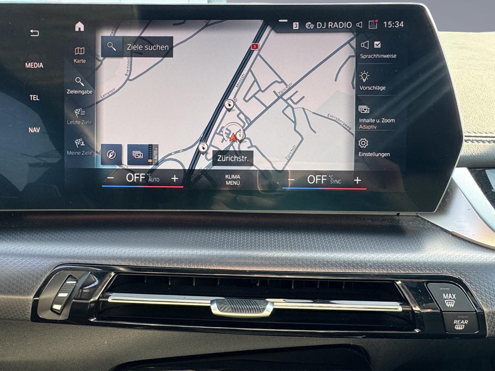 BMW 230e xDrive paddles Active Tourer-image-18