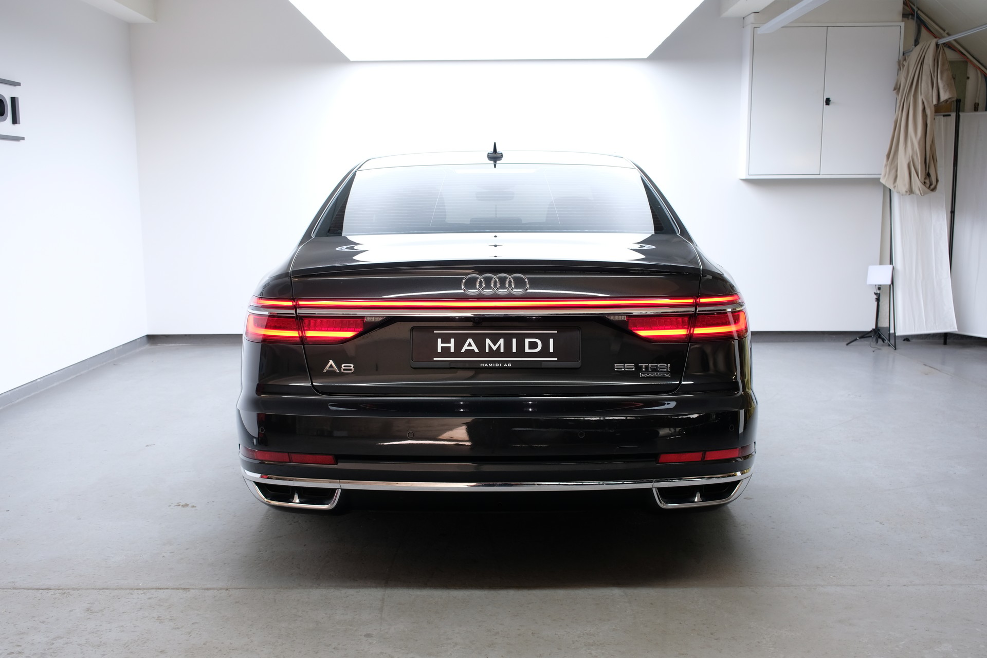 AUDI A8 55 TFSI quattro tiptronic-showroom-element-3