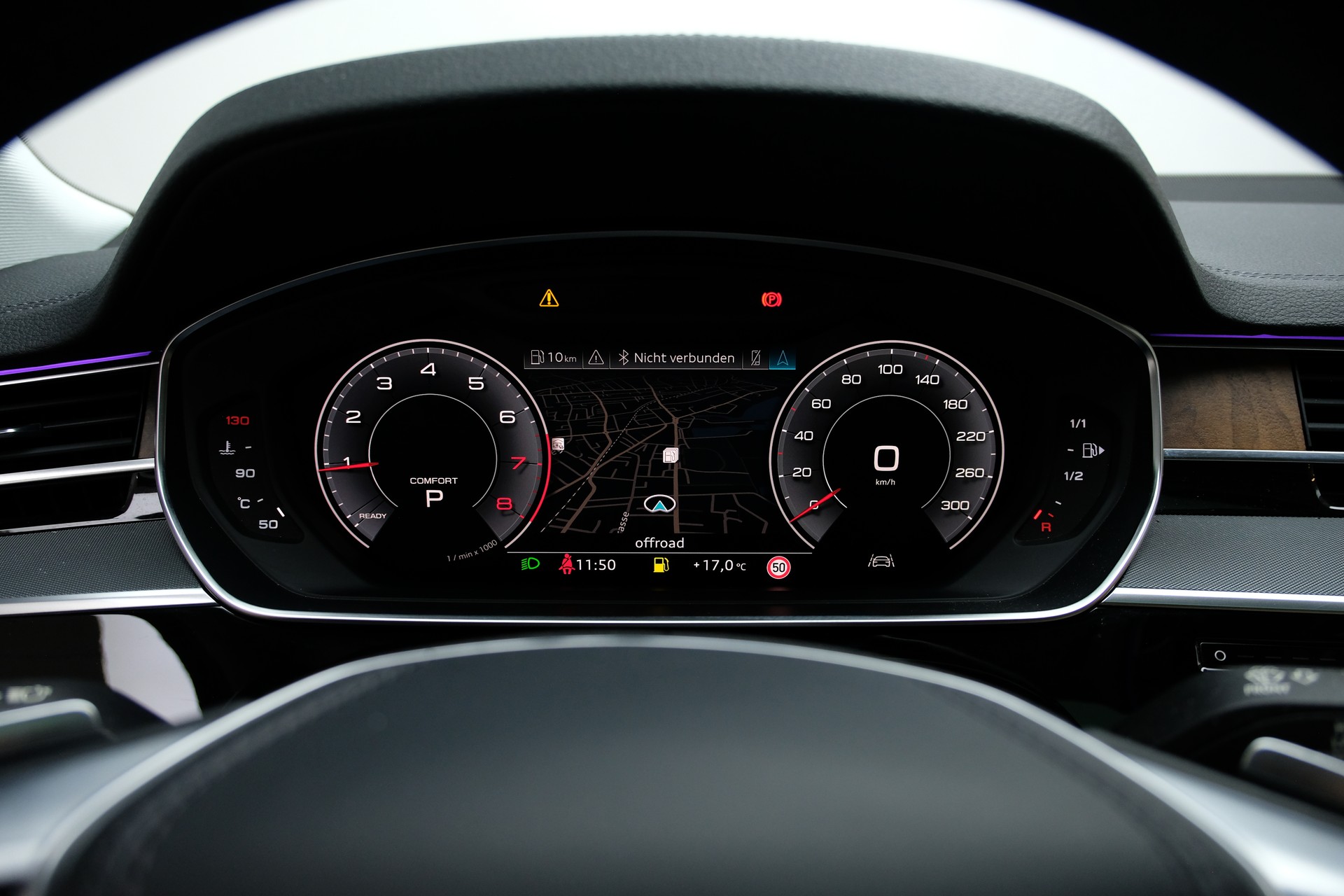 AUDI A8 55 TFSI quattro tiptronic-image-9