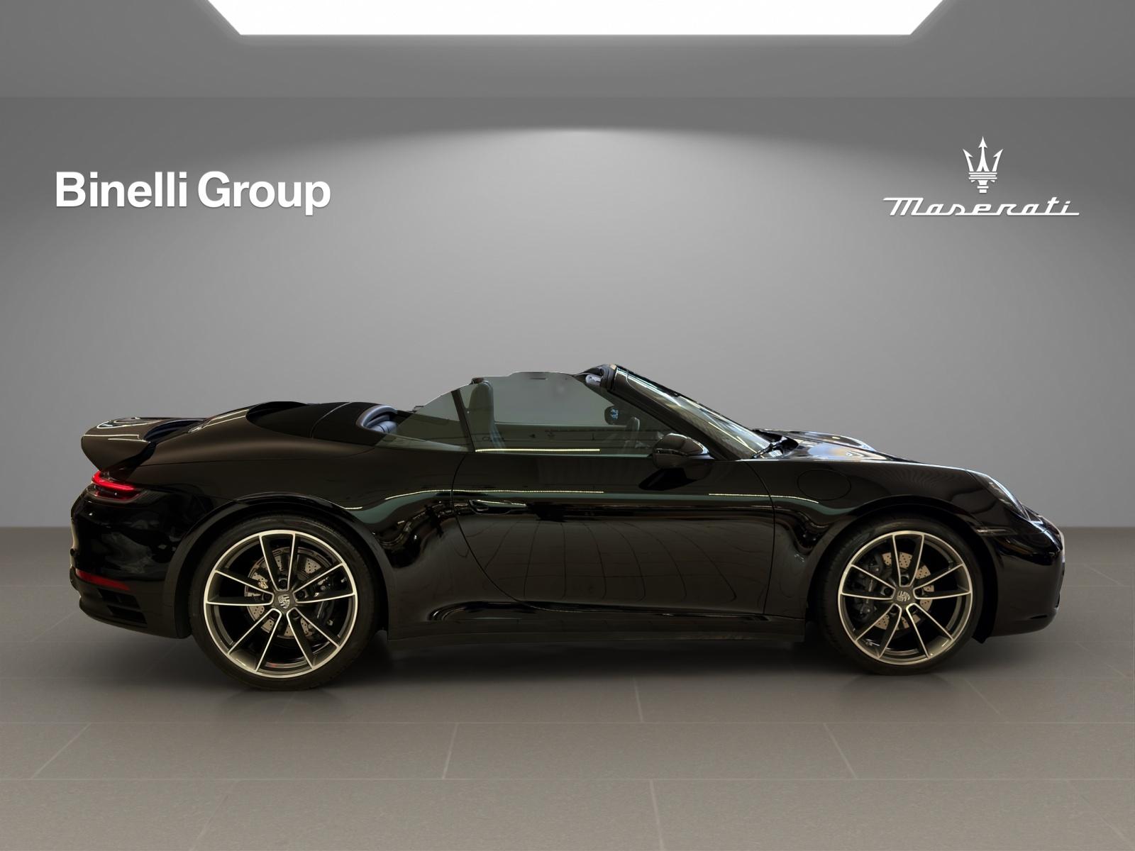 PORSCHE 911 Cabriolet 3.0 Carrera PDK-image-17