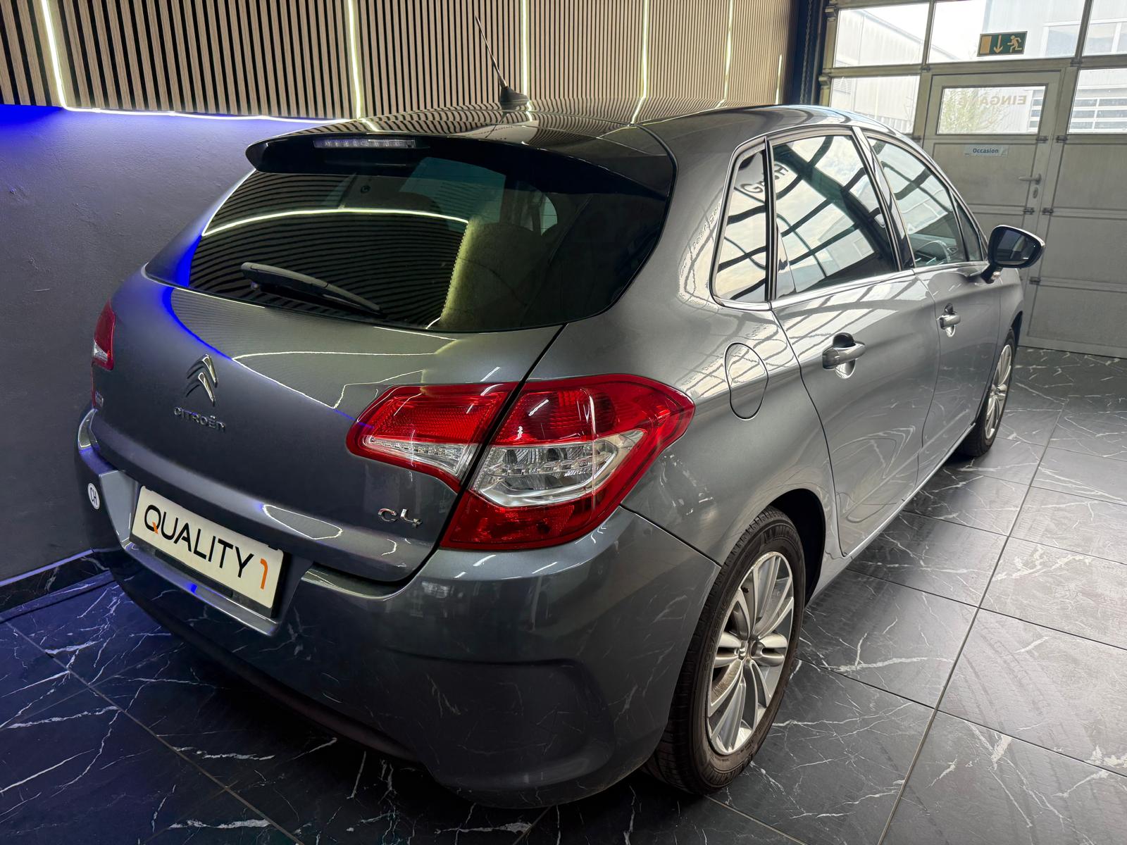 CITROEN C4 Berline 1.6 e-HDi Edition EGS6-image-5