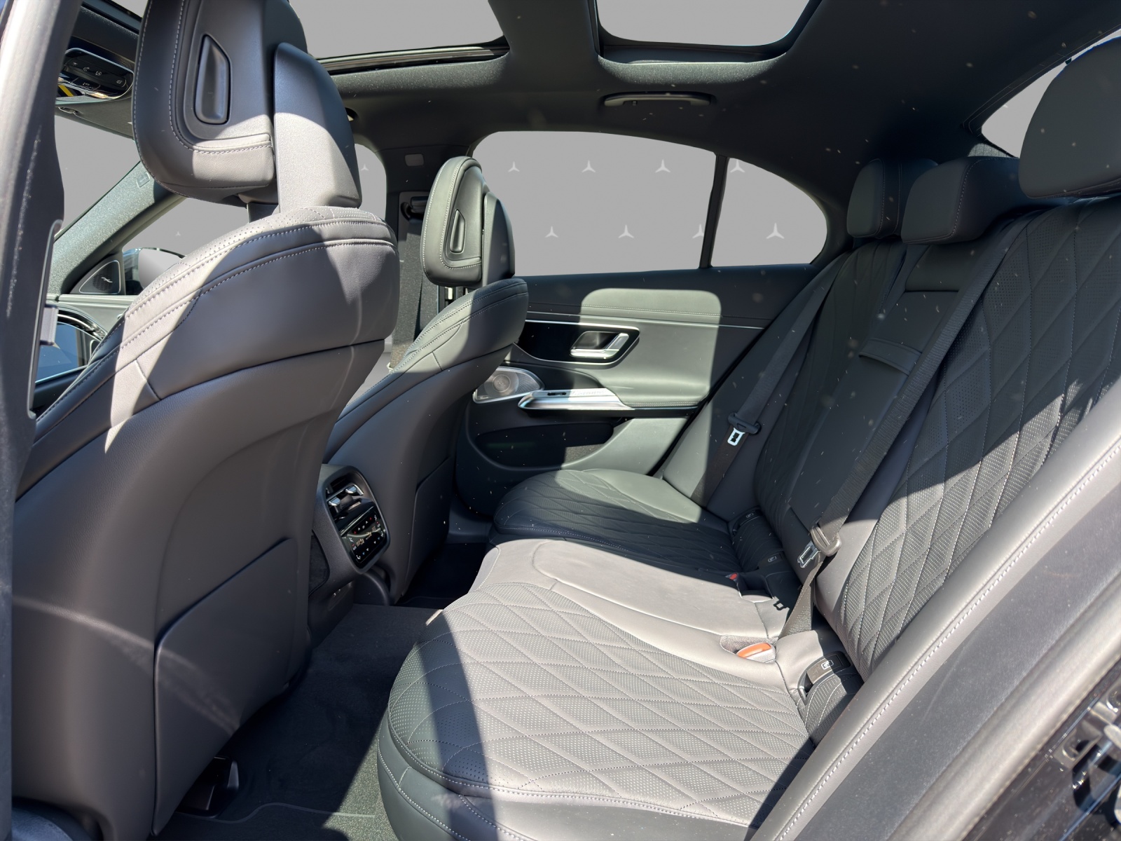 MERCEDES-BENZ E 450 d 4Matic 9G-Tronic-image-12